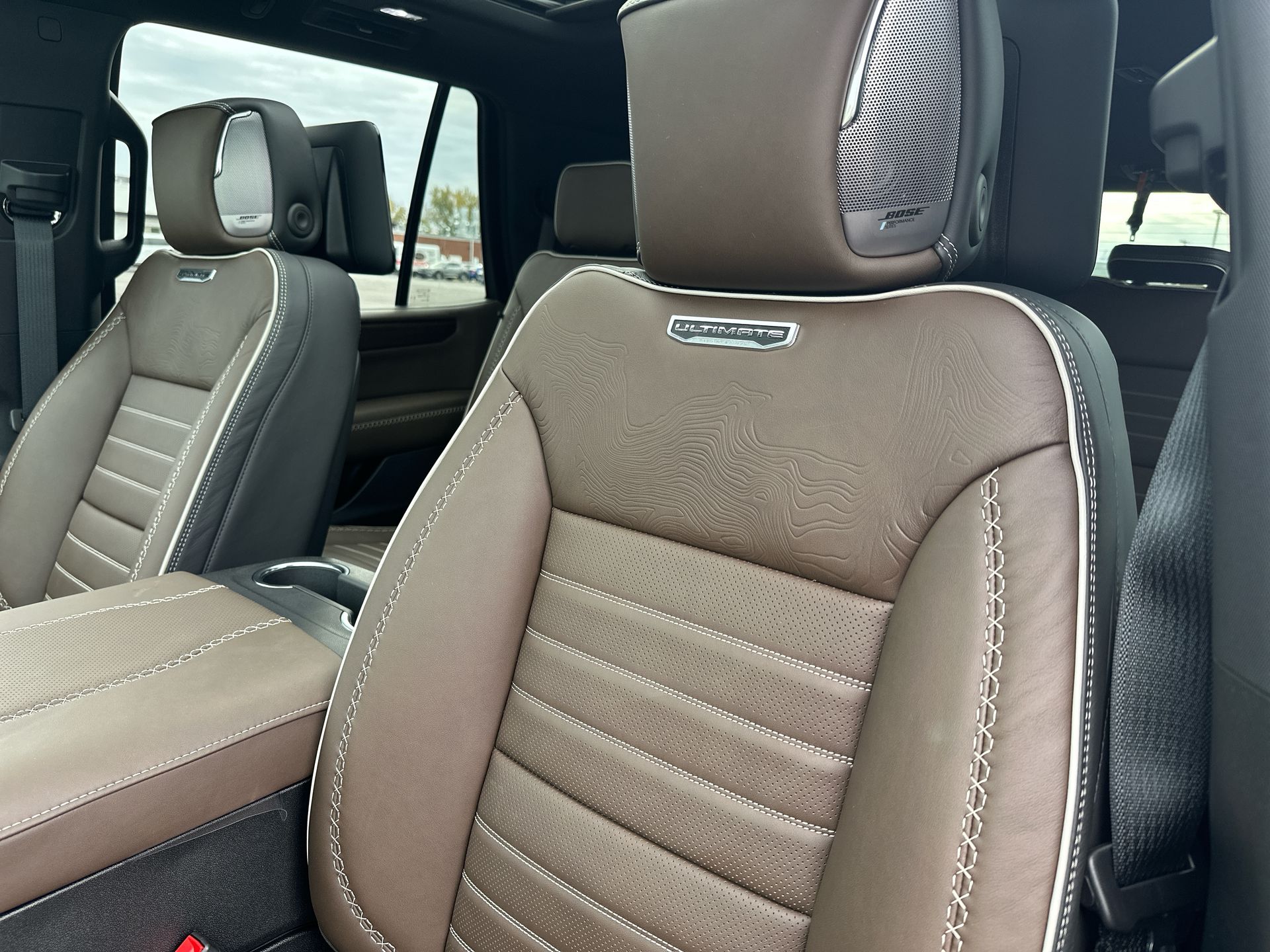 2027 GMC Yukon Denali Ultimate