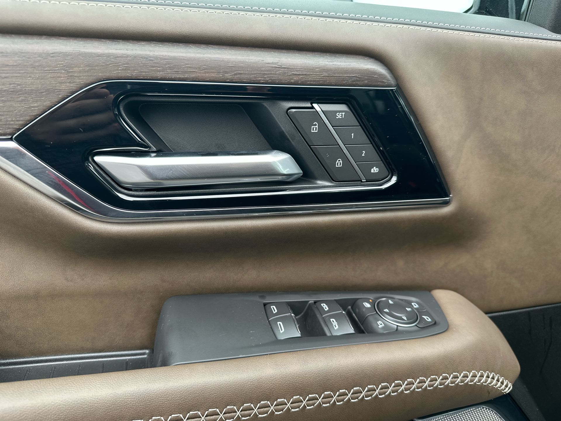 2027 GMC Yukon Denali Ultimate
