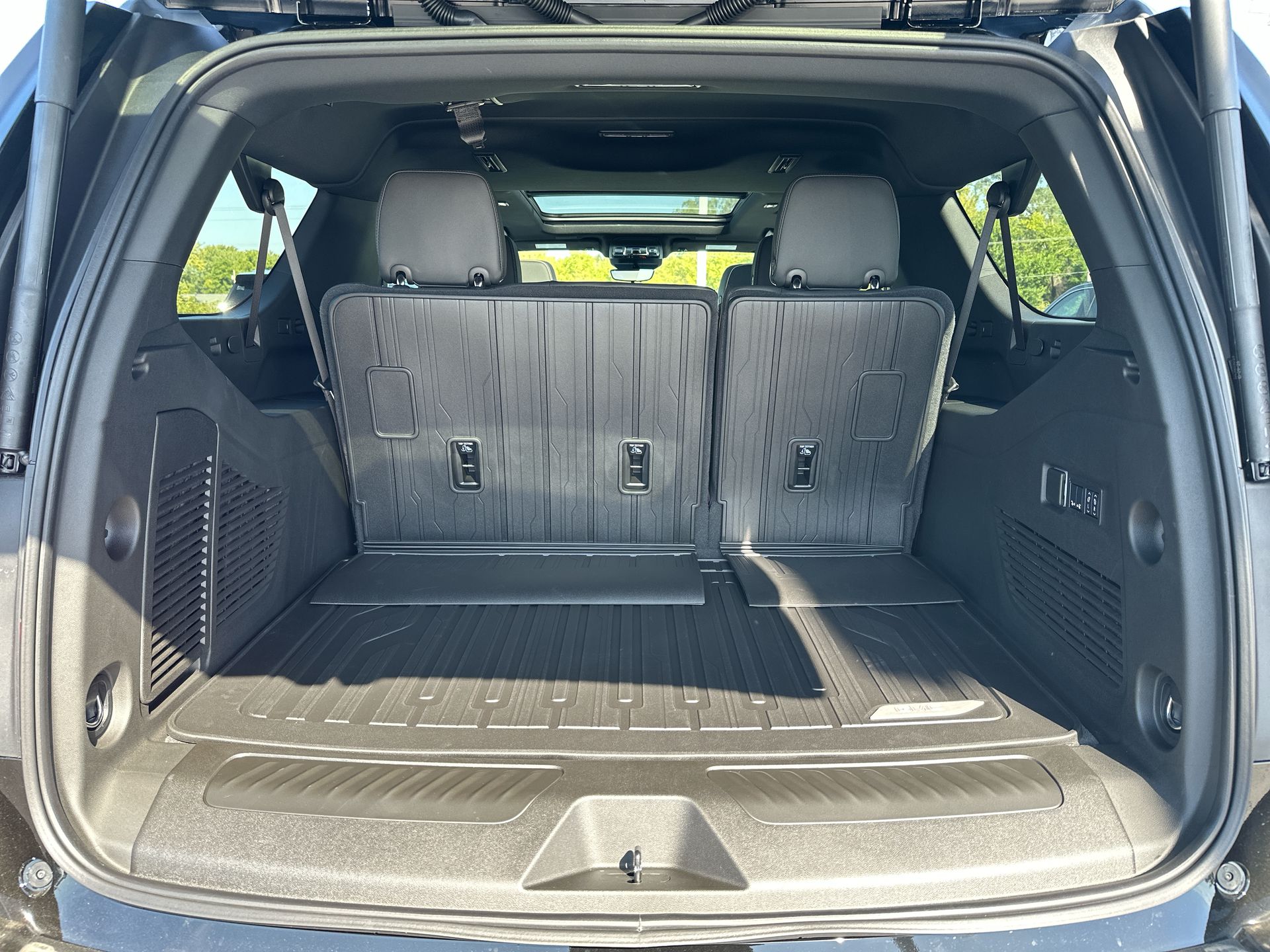 2027 GMC Yukon XL Elevation