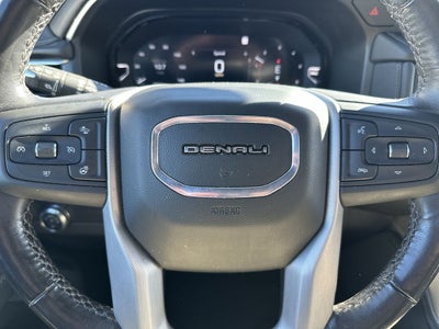 2022 GMC Yukon XL Denali