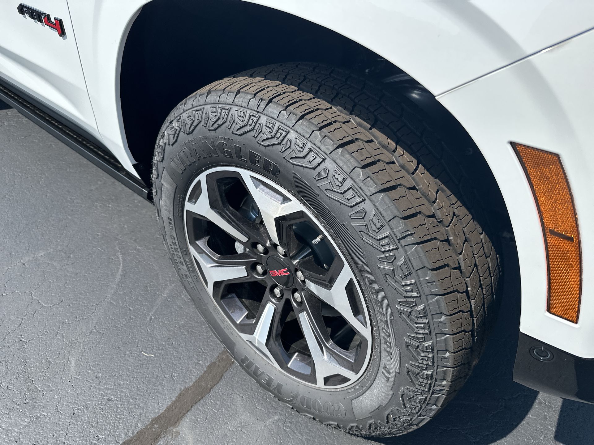 2026 GMC Yukon AT4 Ultimate