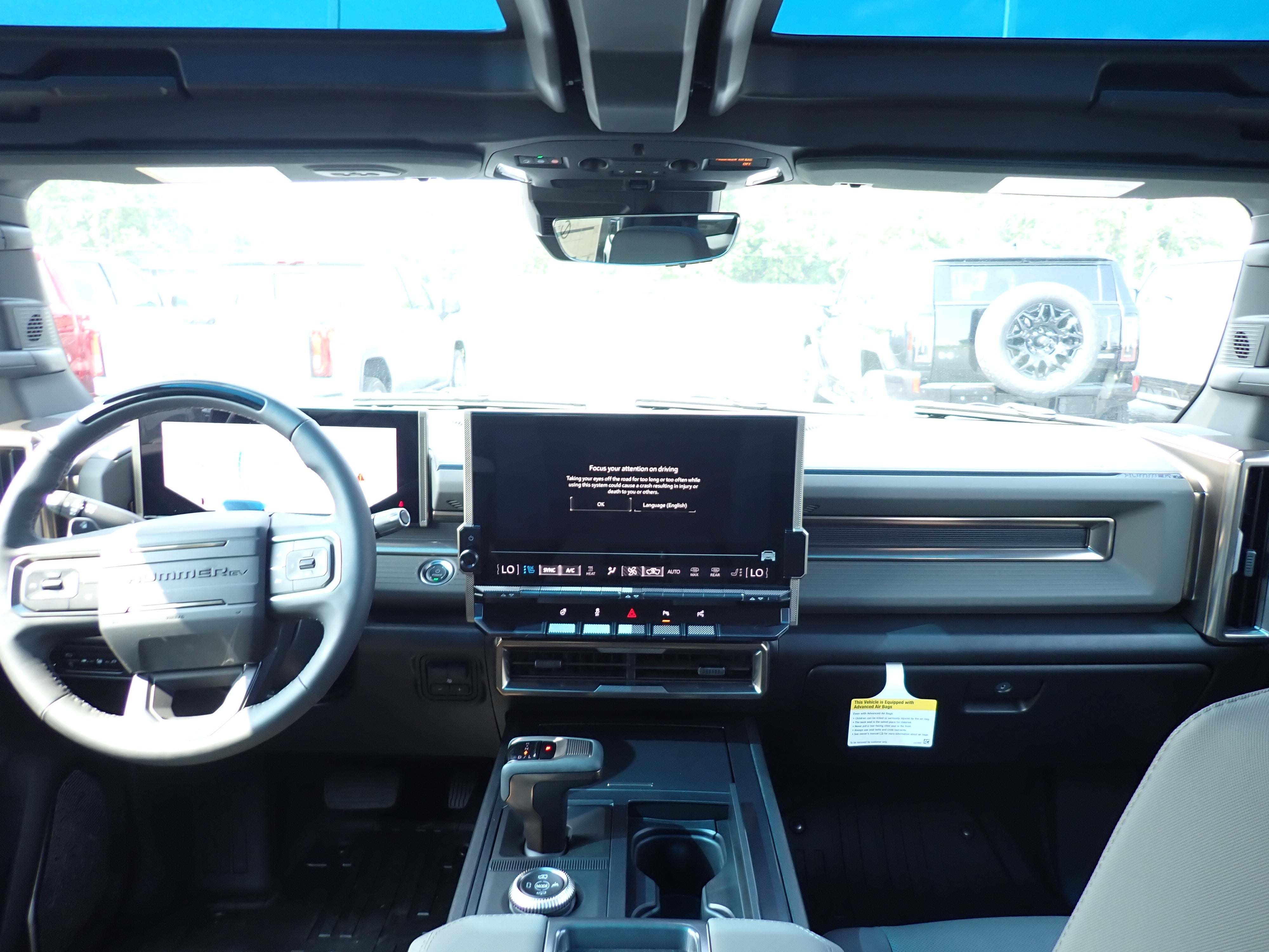 2025 GMC HUMMER EV SUV 2X