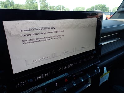 2025 GMC HUMMER EV SUV 2X