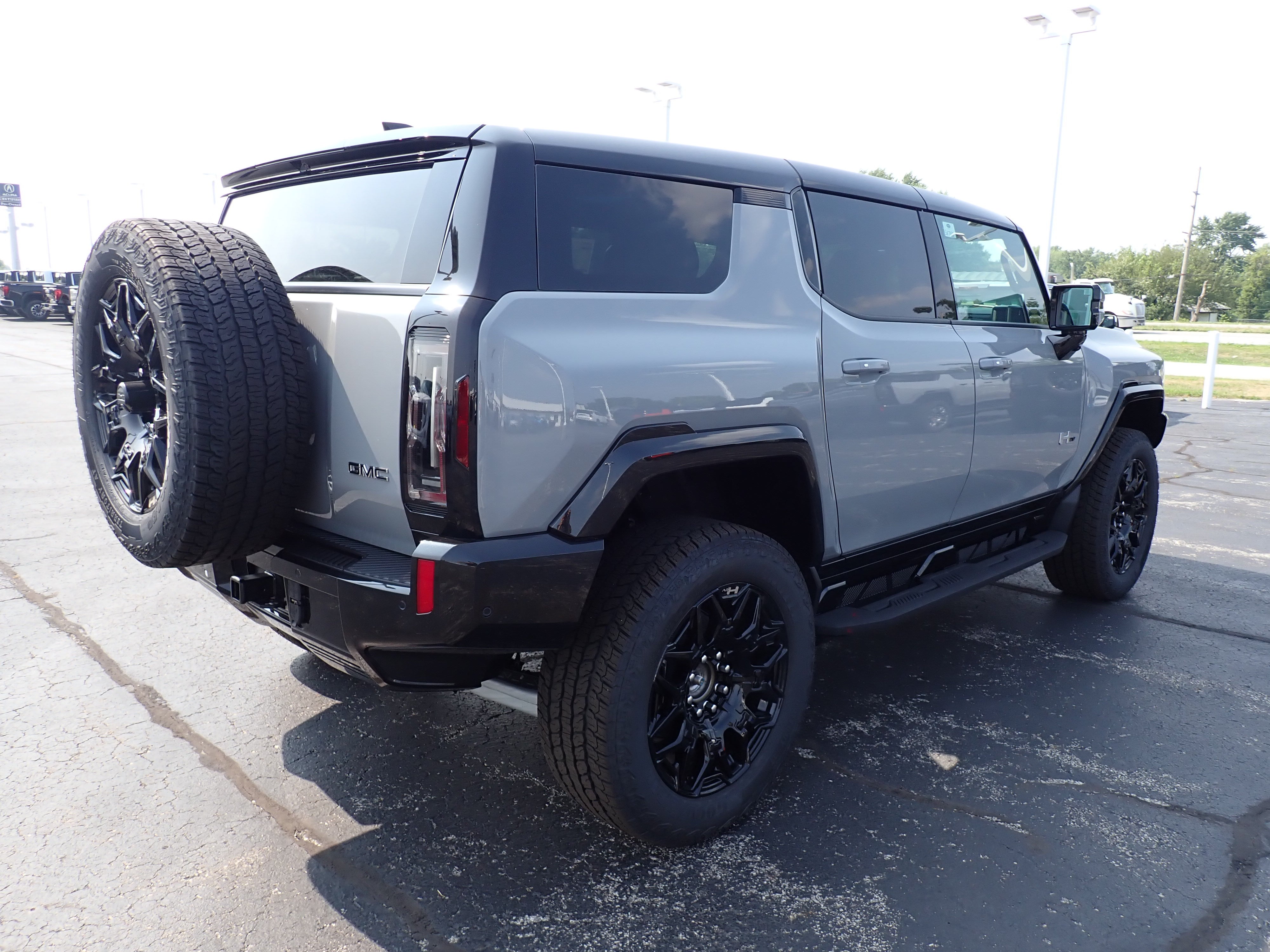 2025 GMC HUMMER EV SUV 2X