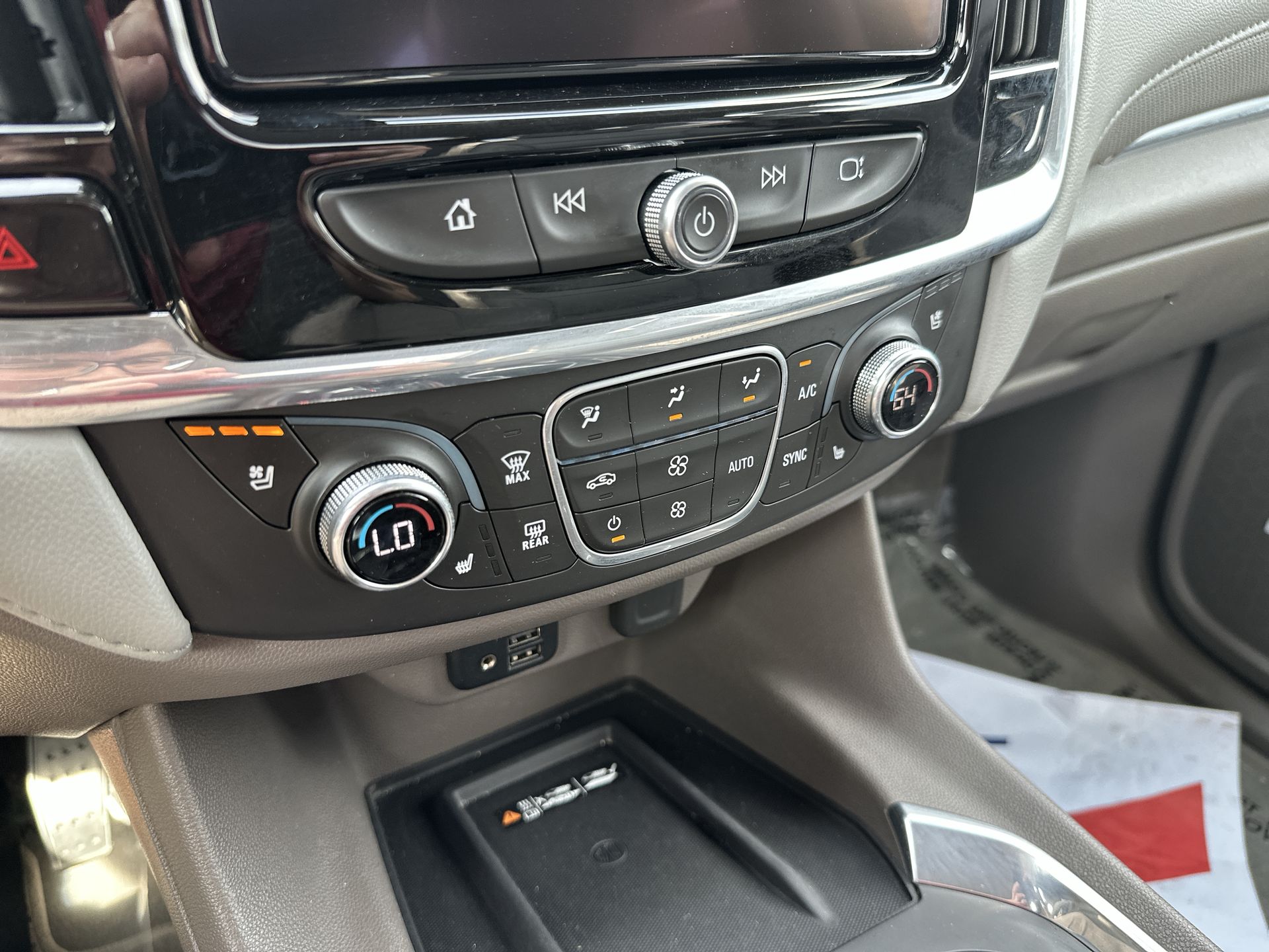 2020 Chevrolet Traverse Premier