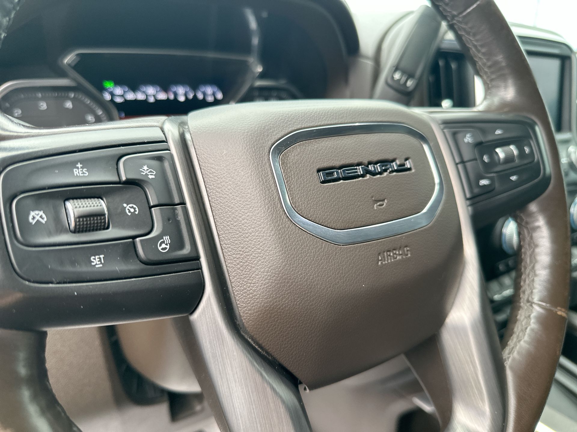 2023 GMC Sierra 2500 HD Denali