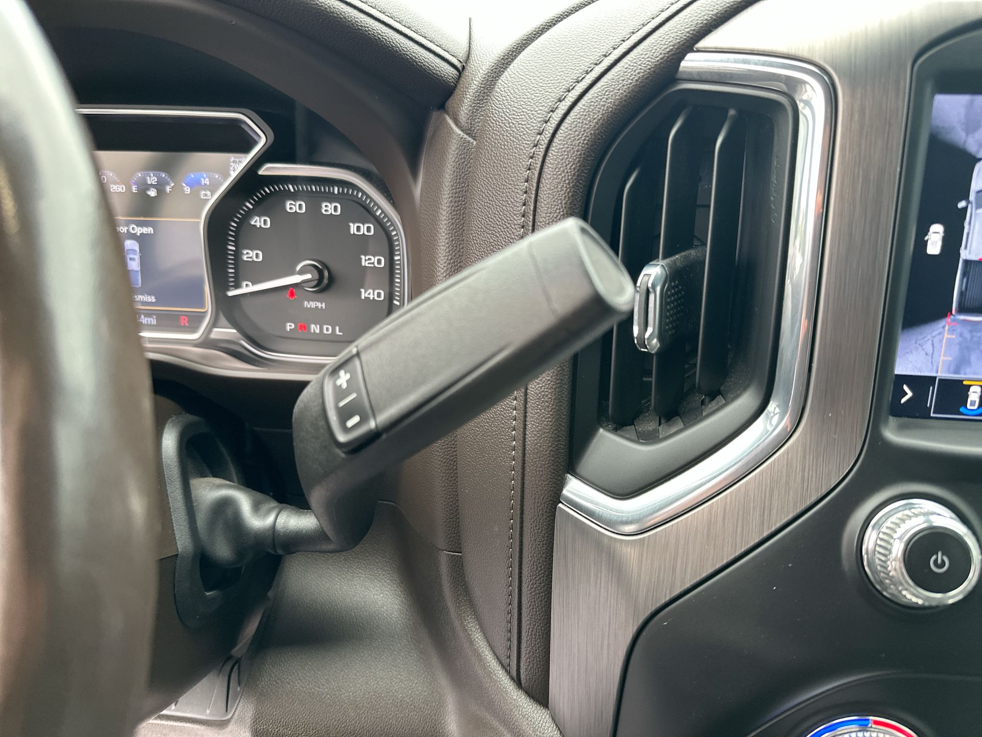 2023 GMC Sierra 2500 HD Denali
