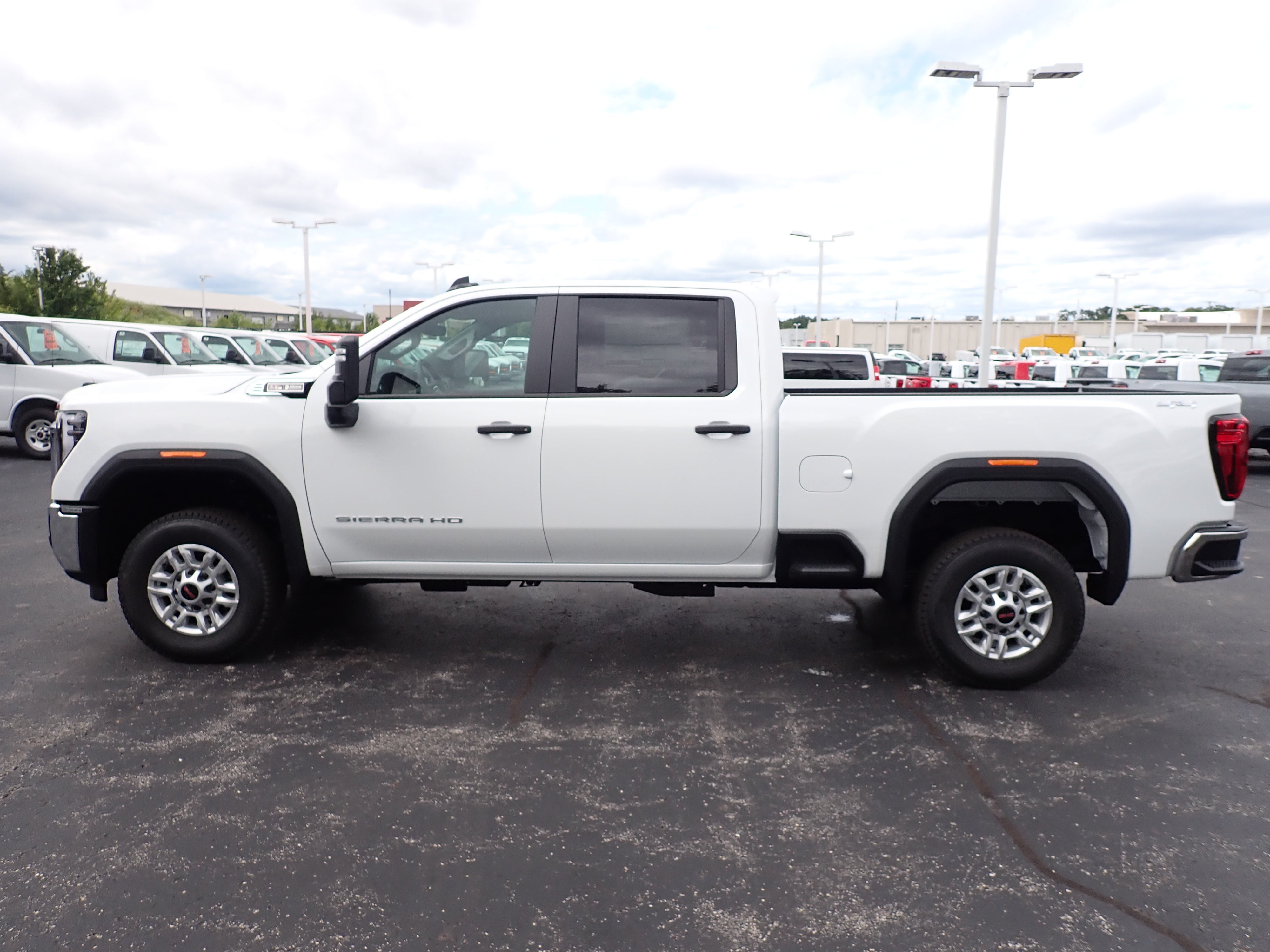 2026 GMC Sierra 2500 HD Pro