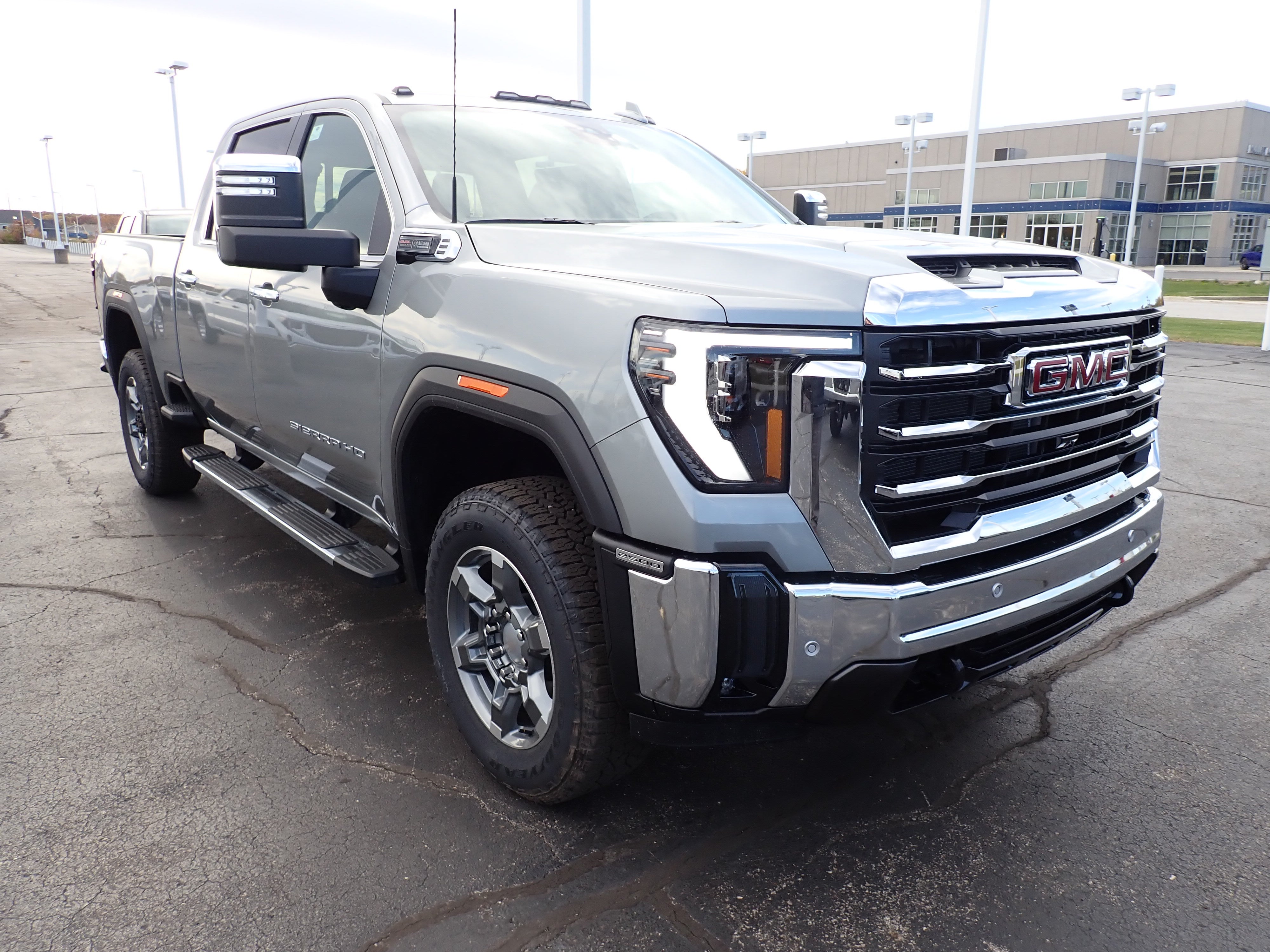 2026 GMC Sierra 2500 HD SLT