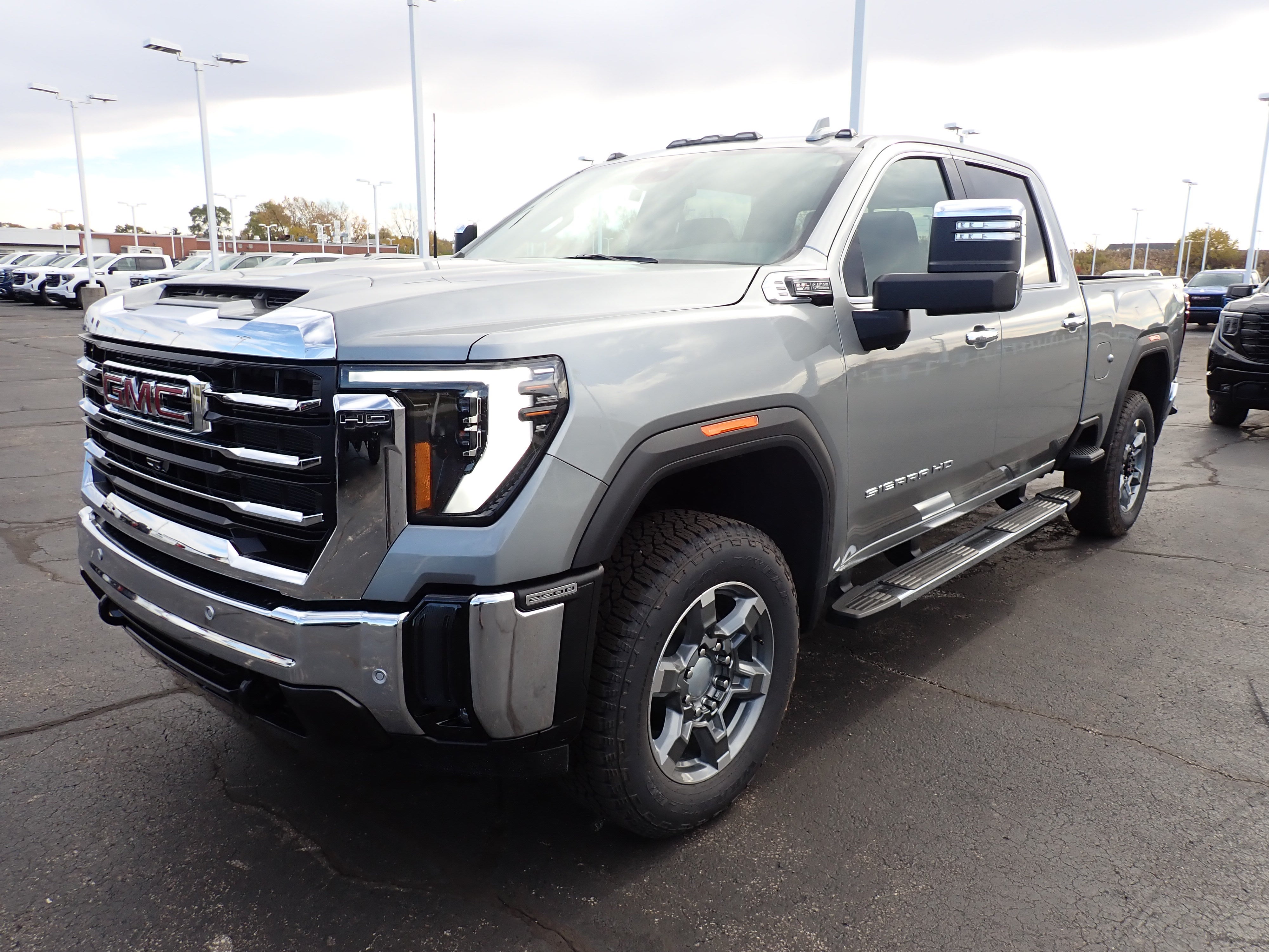 2026 GMC Sierra 2500 HD SLT