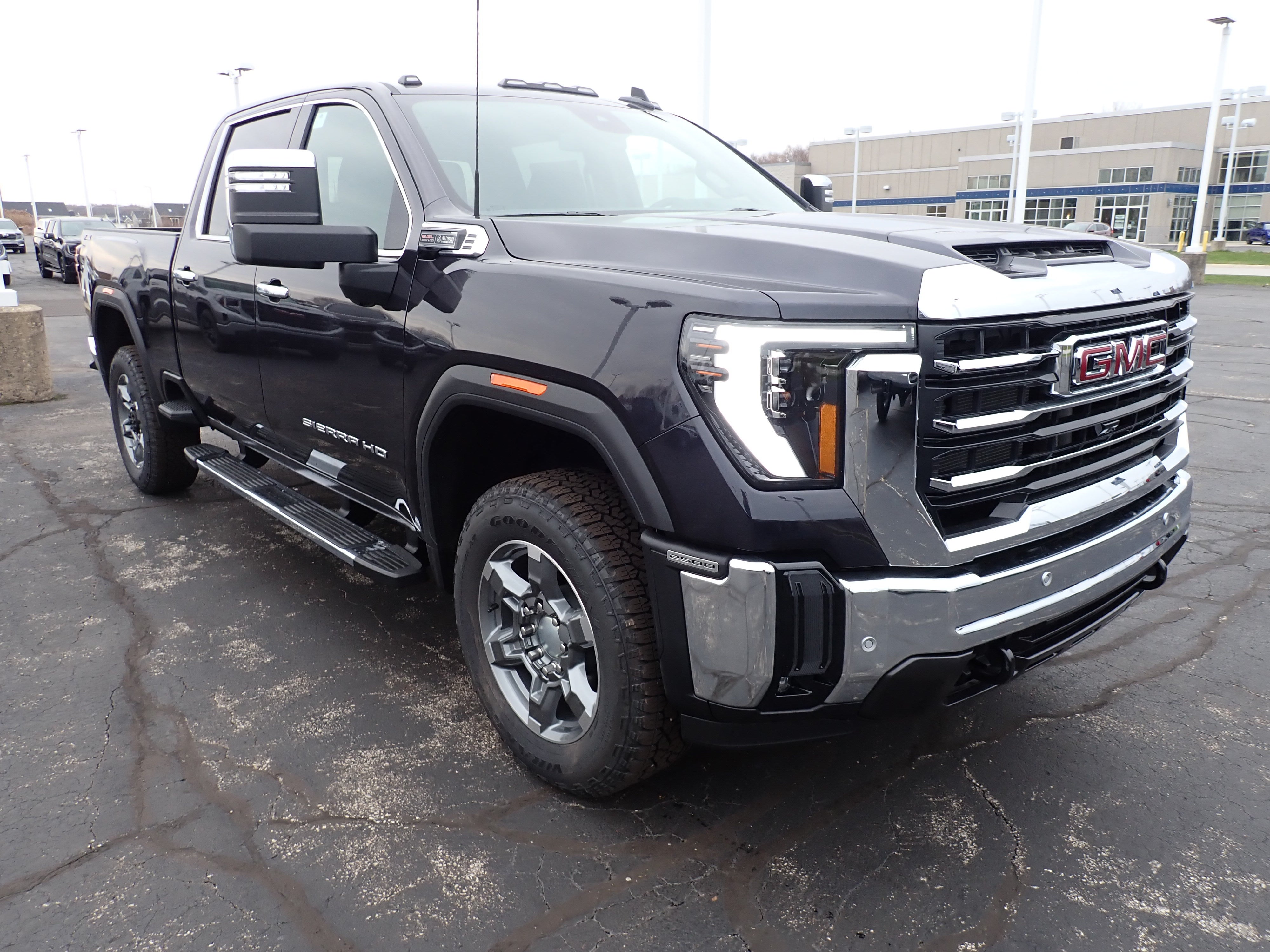 2026 GMC Sierra 2500 HD SLT