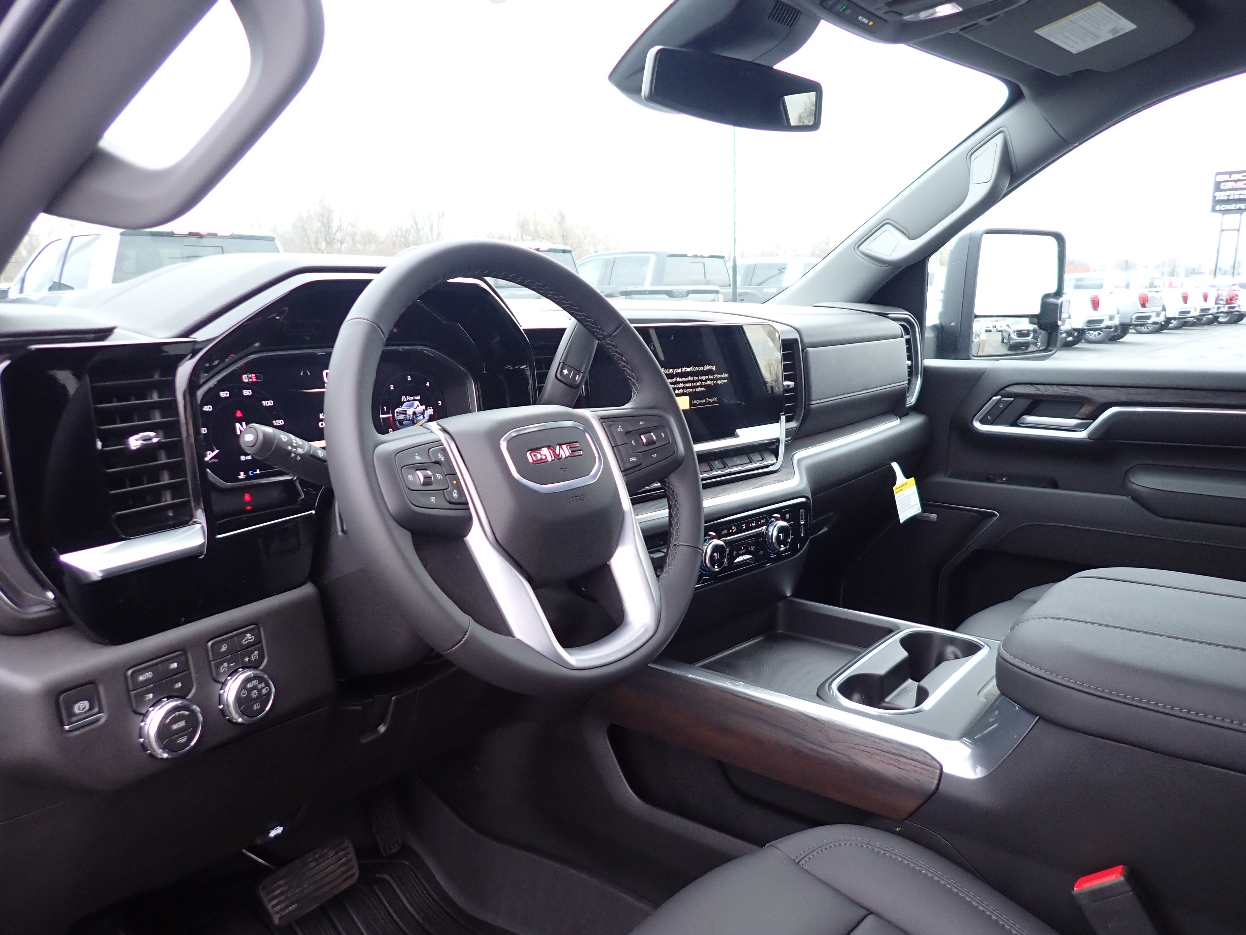 2026 GMC Sierra 2500 HD SLT