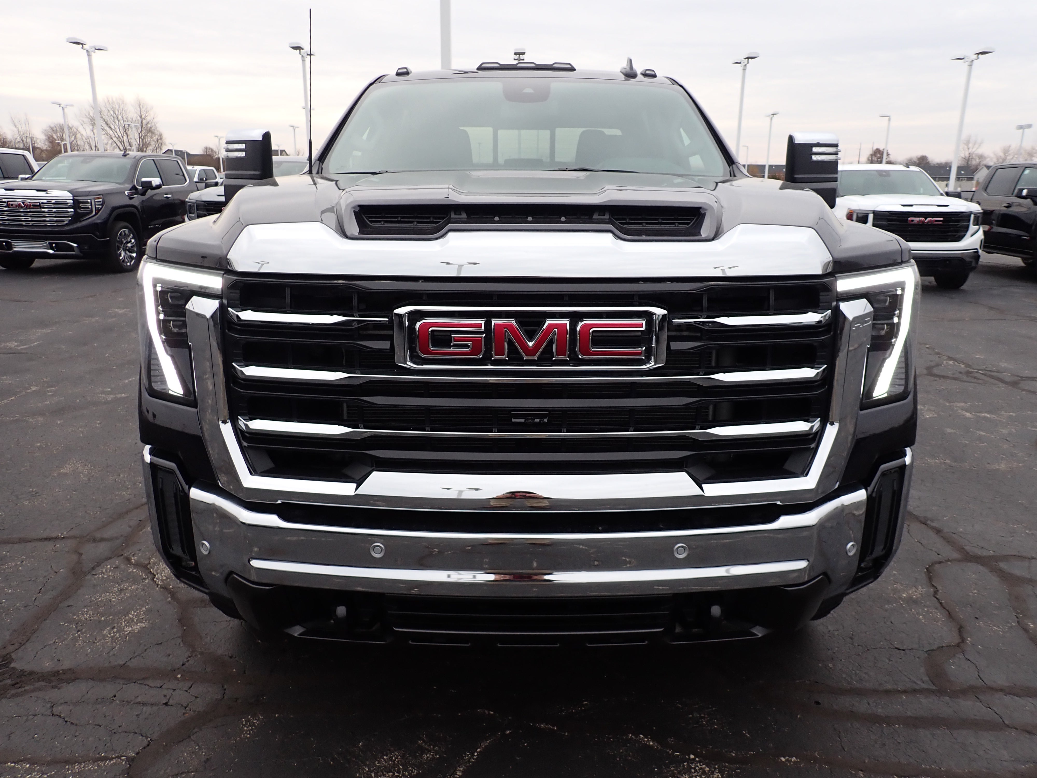 2026 GMC Sierra 2500 HD SLT