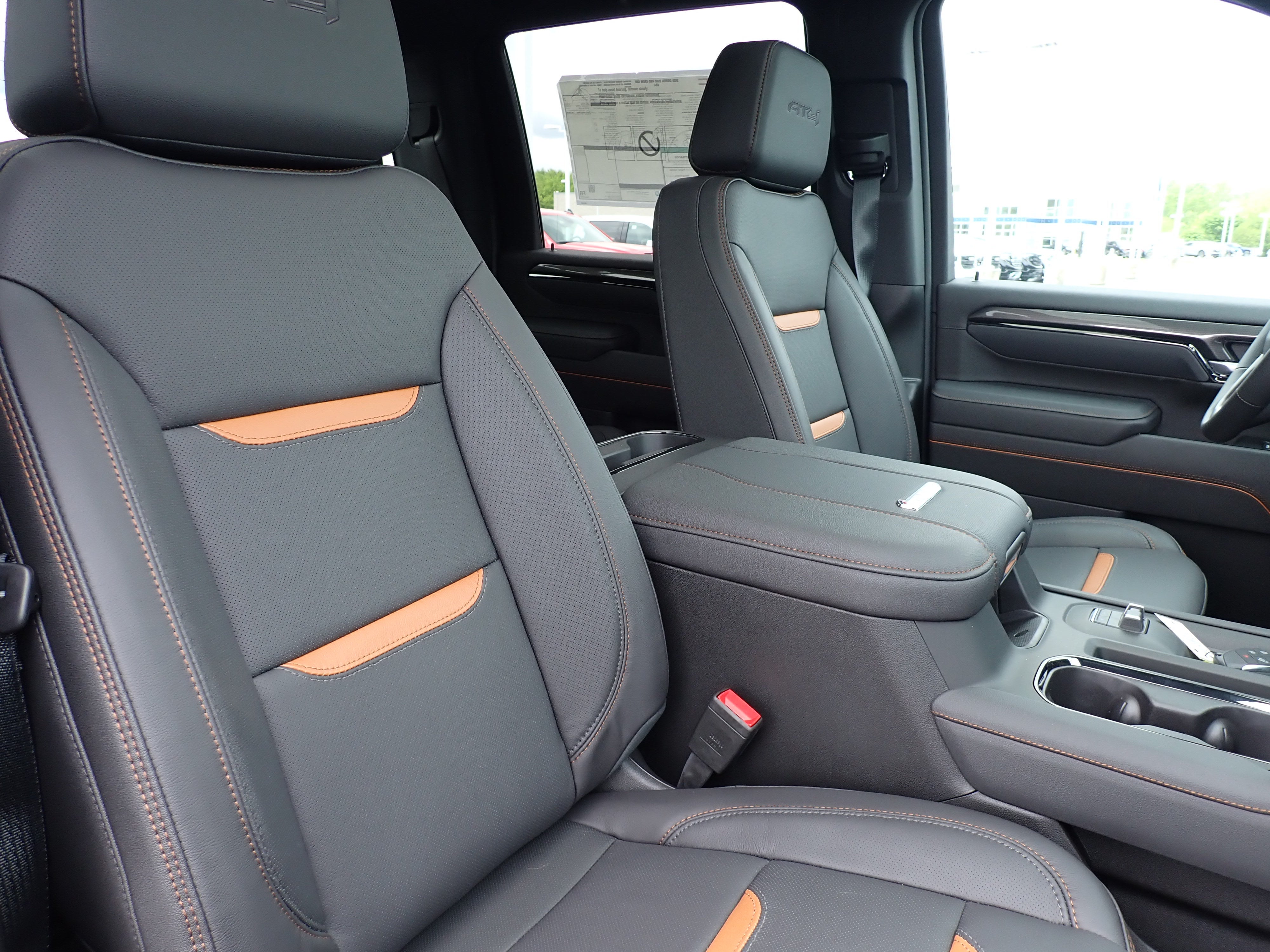 2025 GMC Sierra 2500 HD AT4