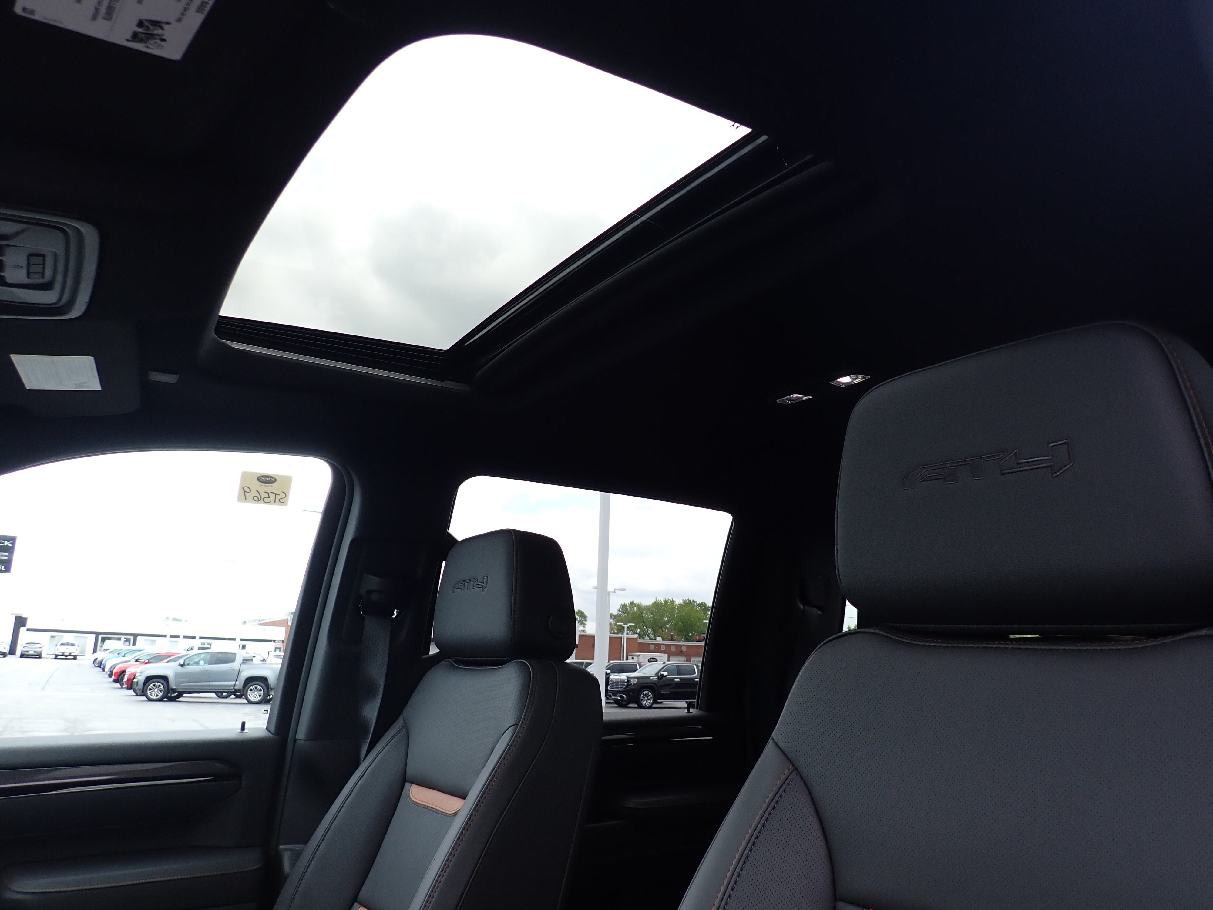 2025 GMC Sierra 2500 HD AT4