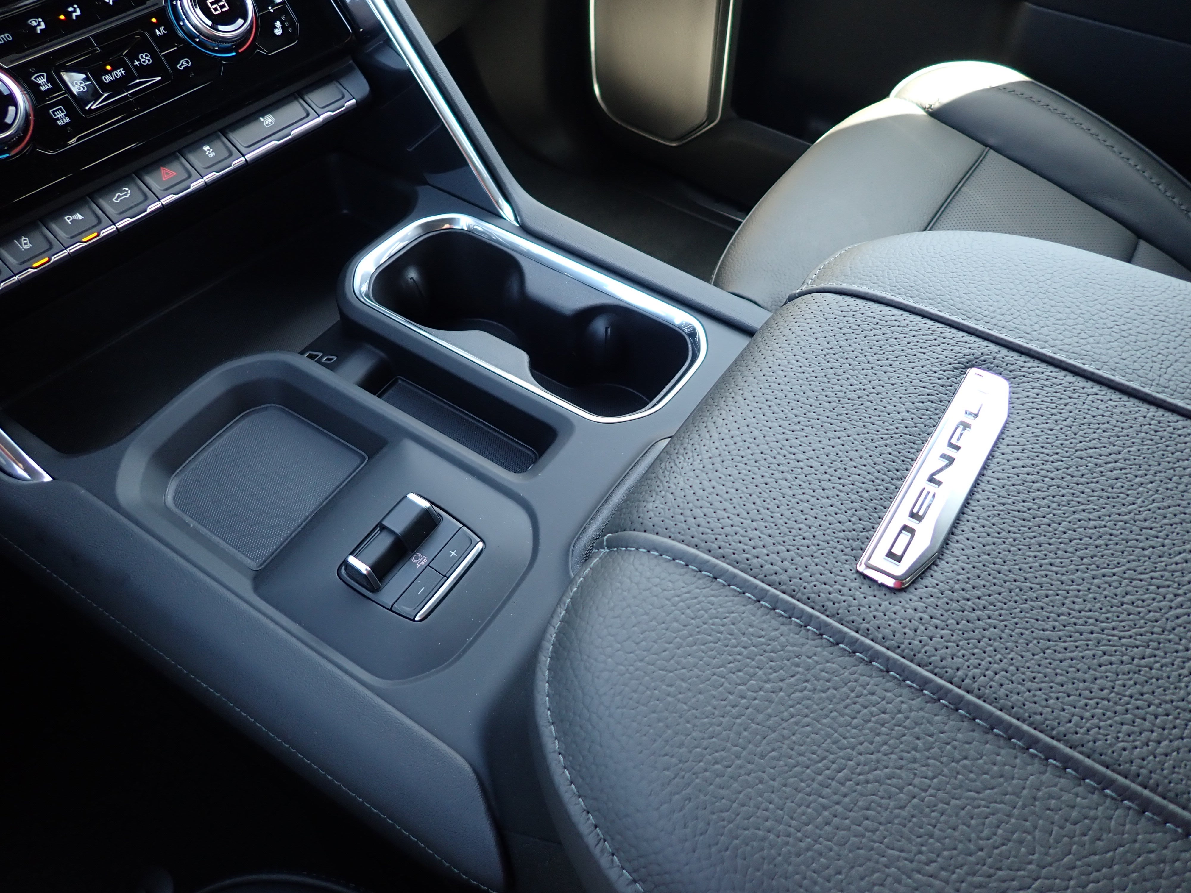 2026 GMC Sierra 3500 HD Denali DRW