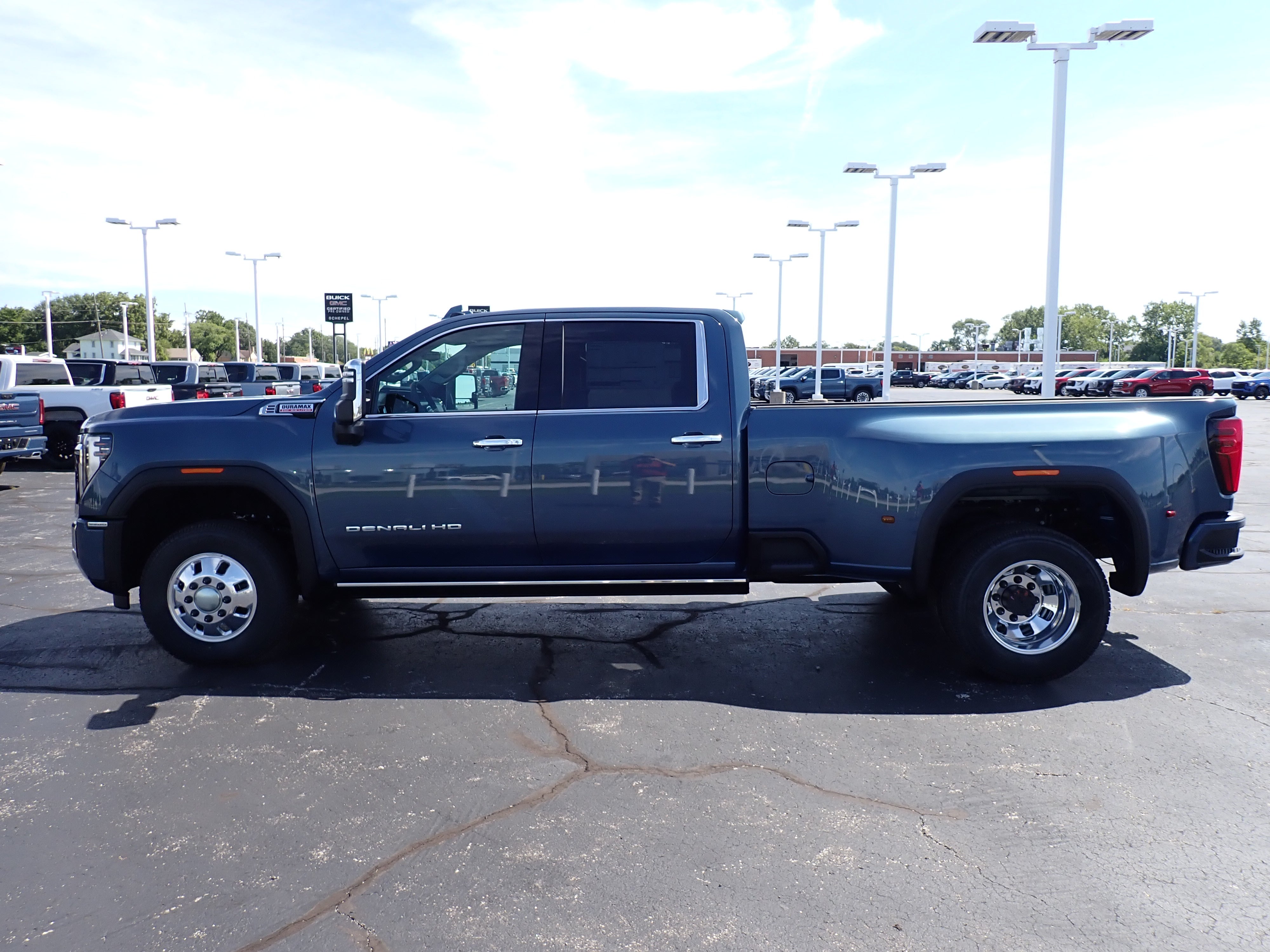 2026 GMC Sierra 3500 HD Denali DRW
