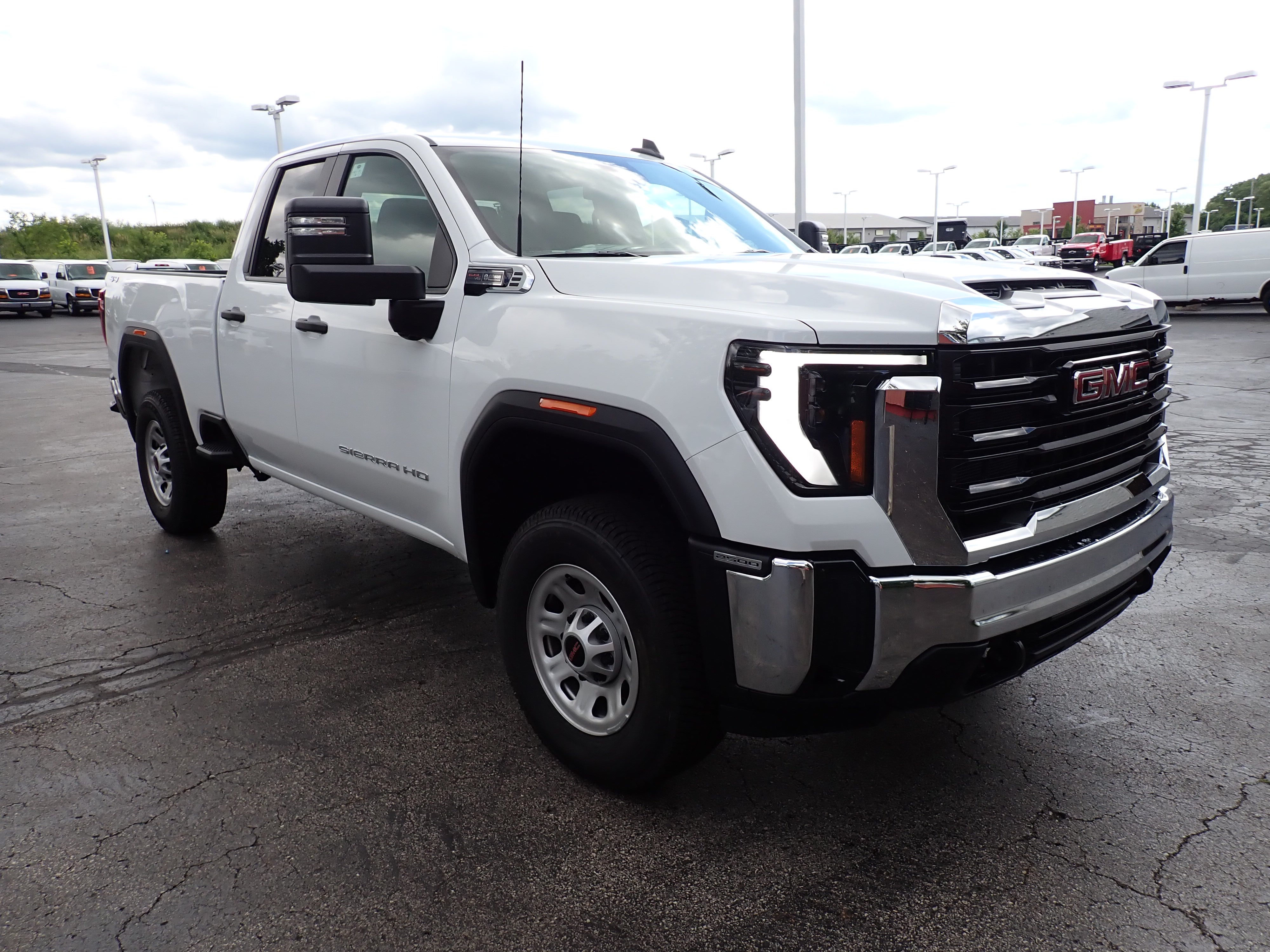 2026 GMC Sierra 2500 HD Pro