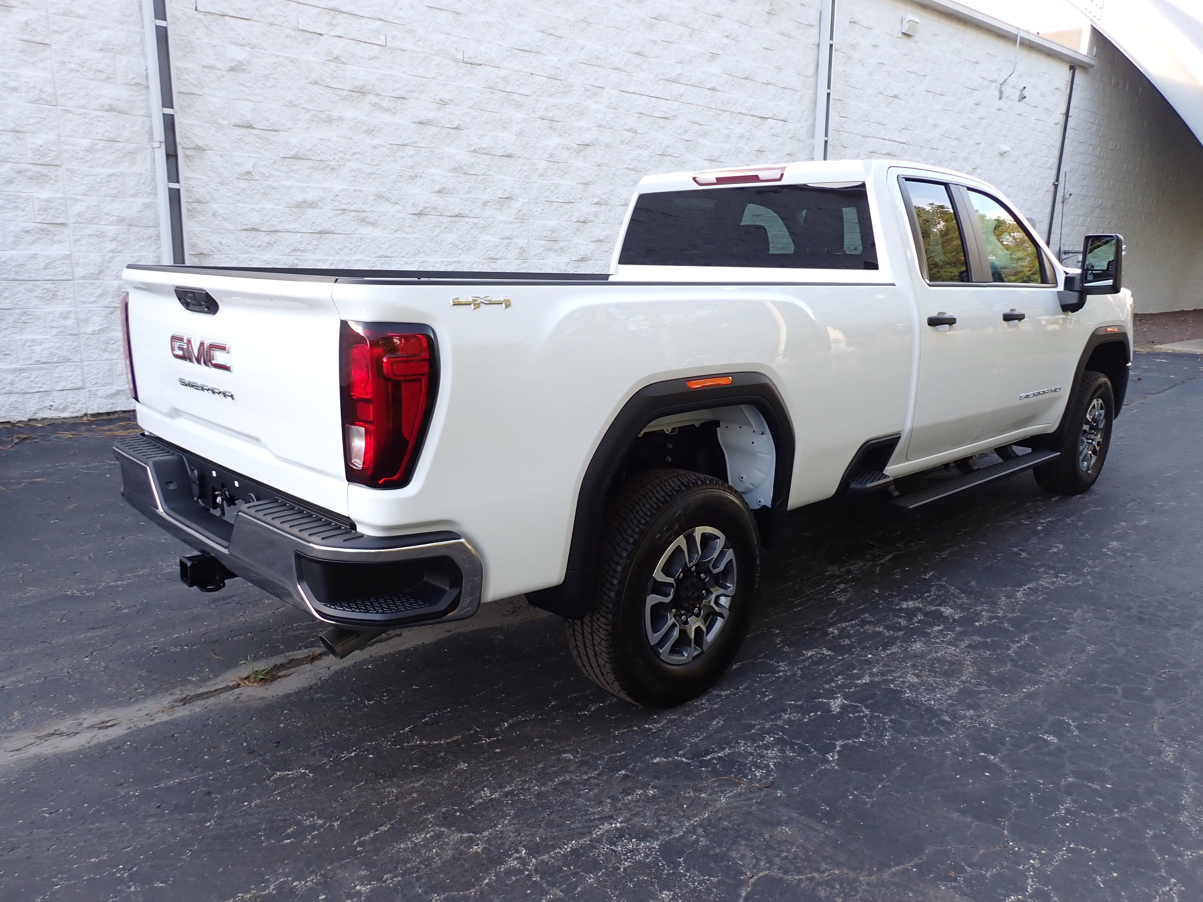 2026 GMC Sierra 3500 HD Pro