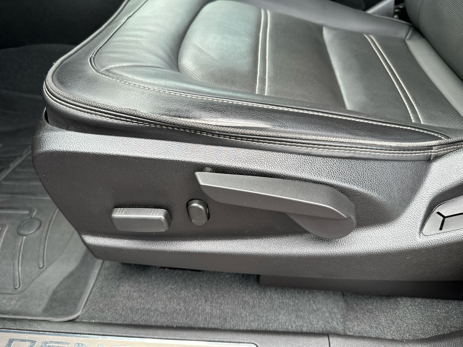 2021 GMC Canyon 4WD Denali