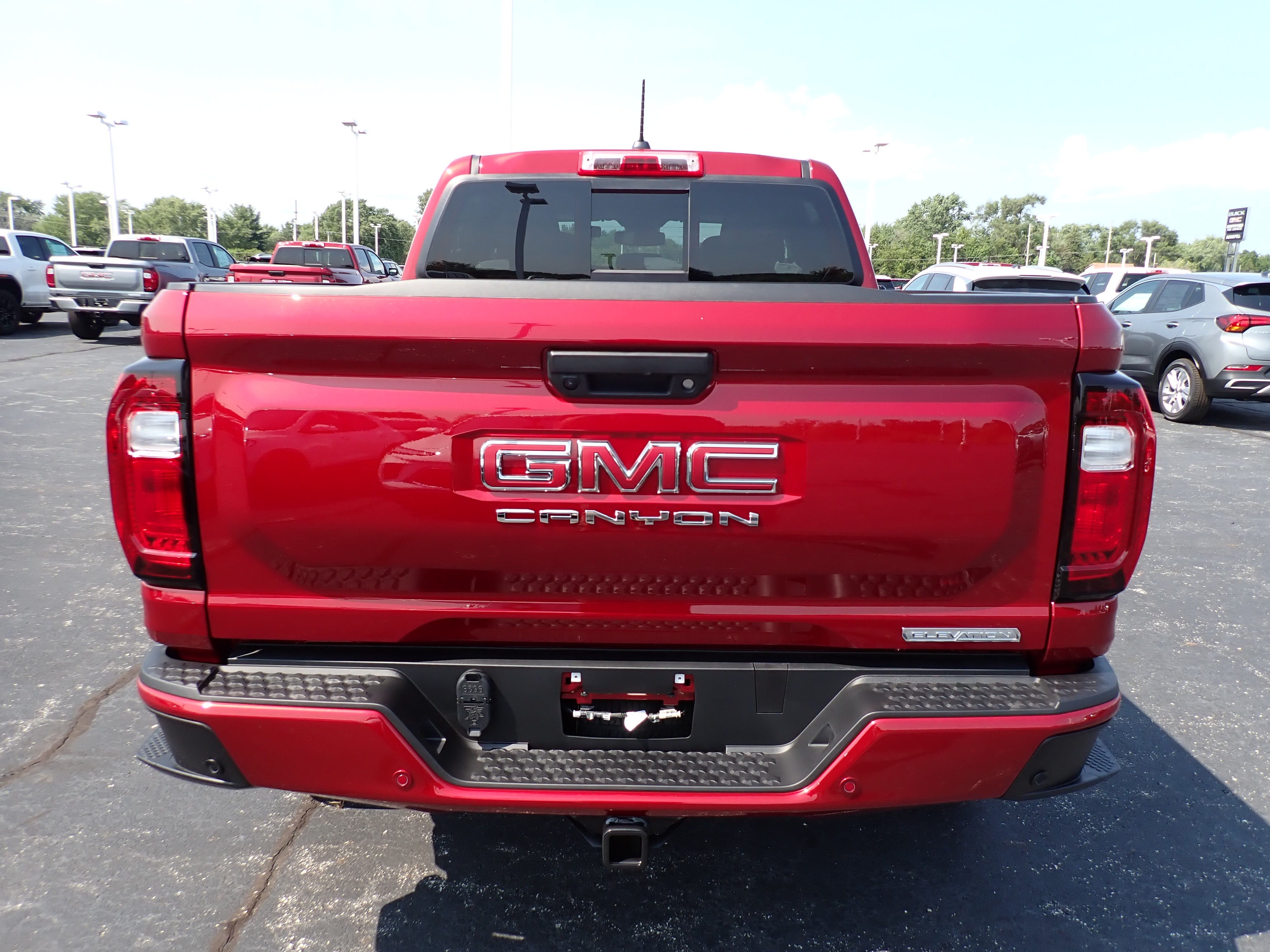 2026 GMC Canyon Elevation