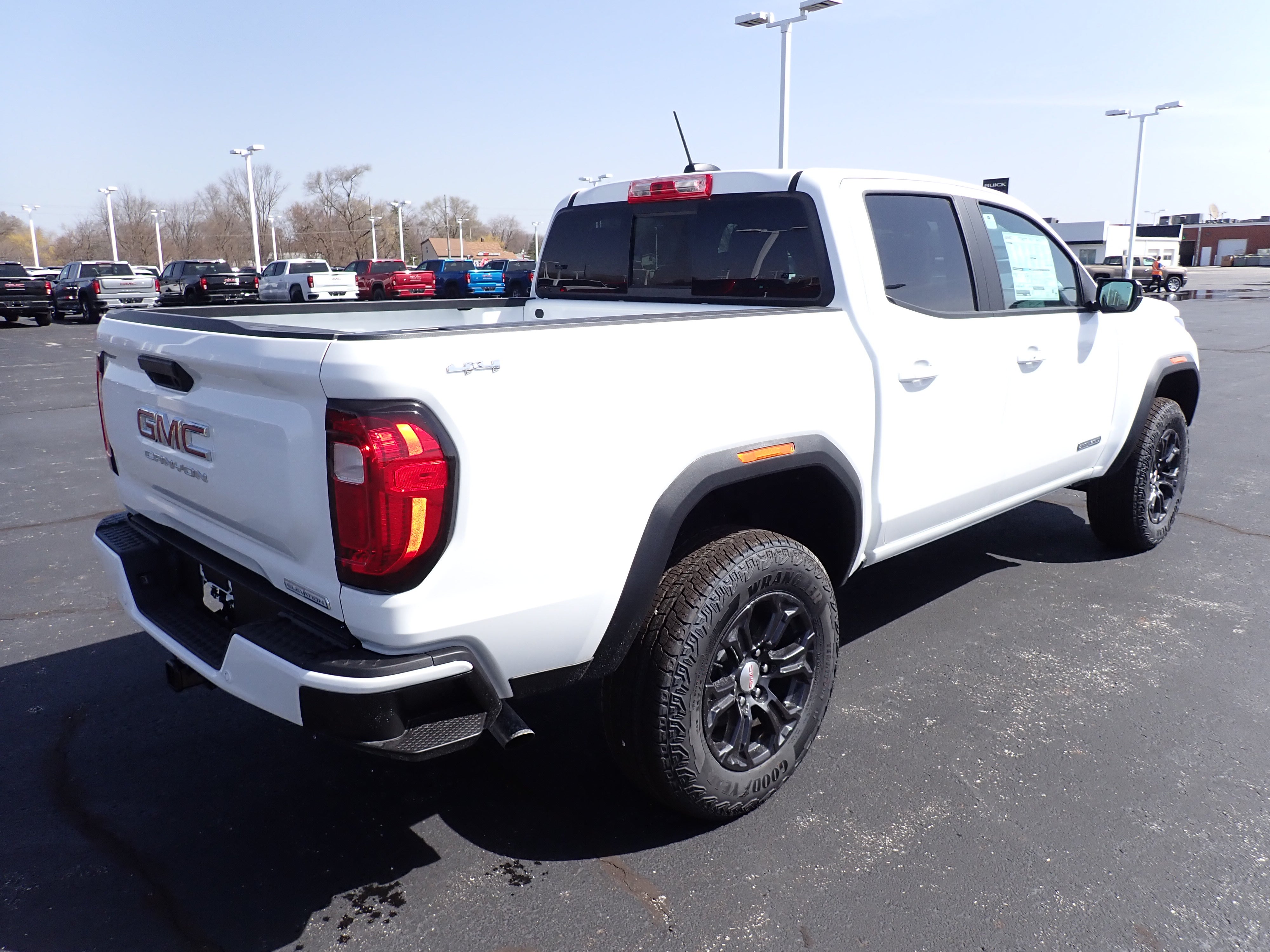 2025 GMC Canyon Elevation