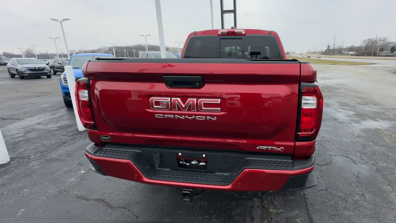2025 GMC Canyon AT4