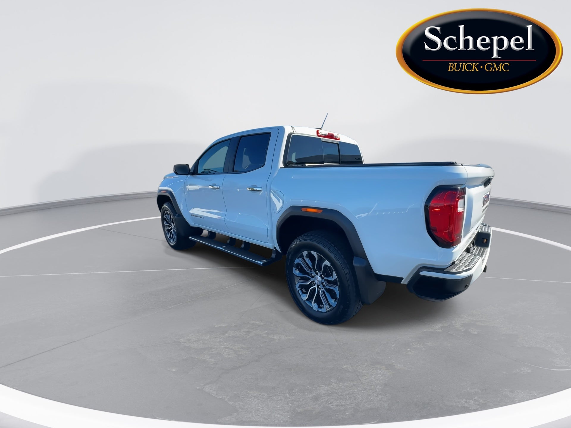 2025 GMC Canyon Denali