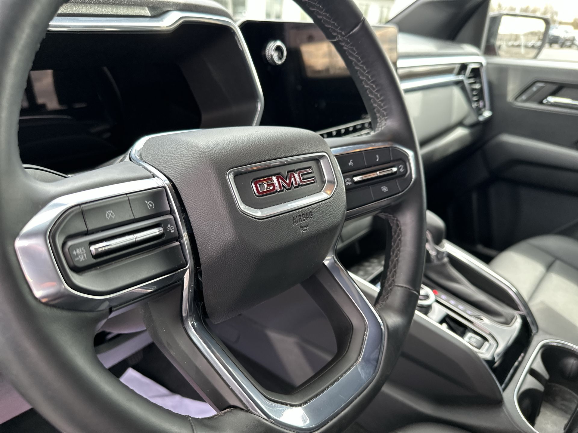 2024 GMC Canyon Elevation