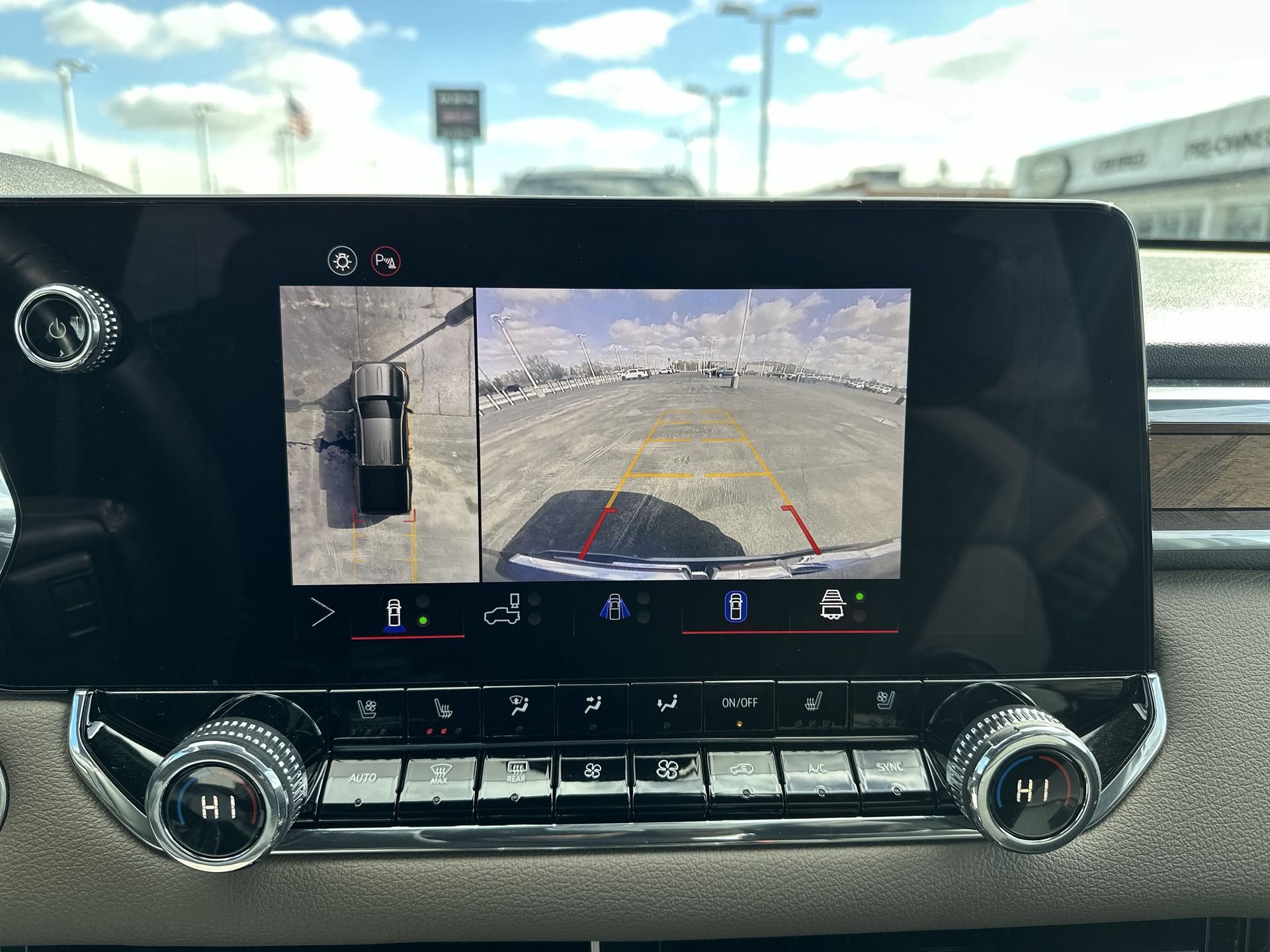 2024 GMC Canyon Denali