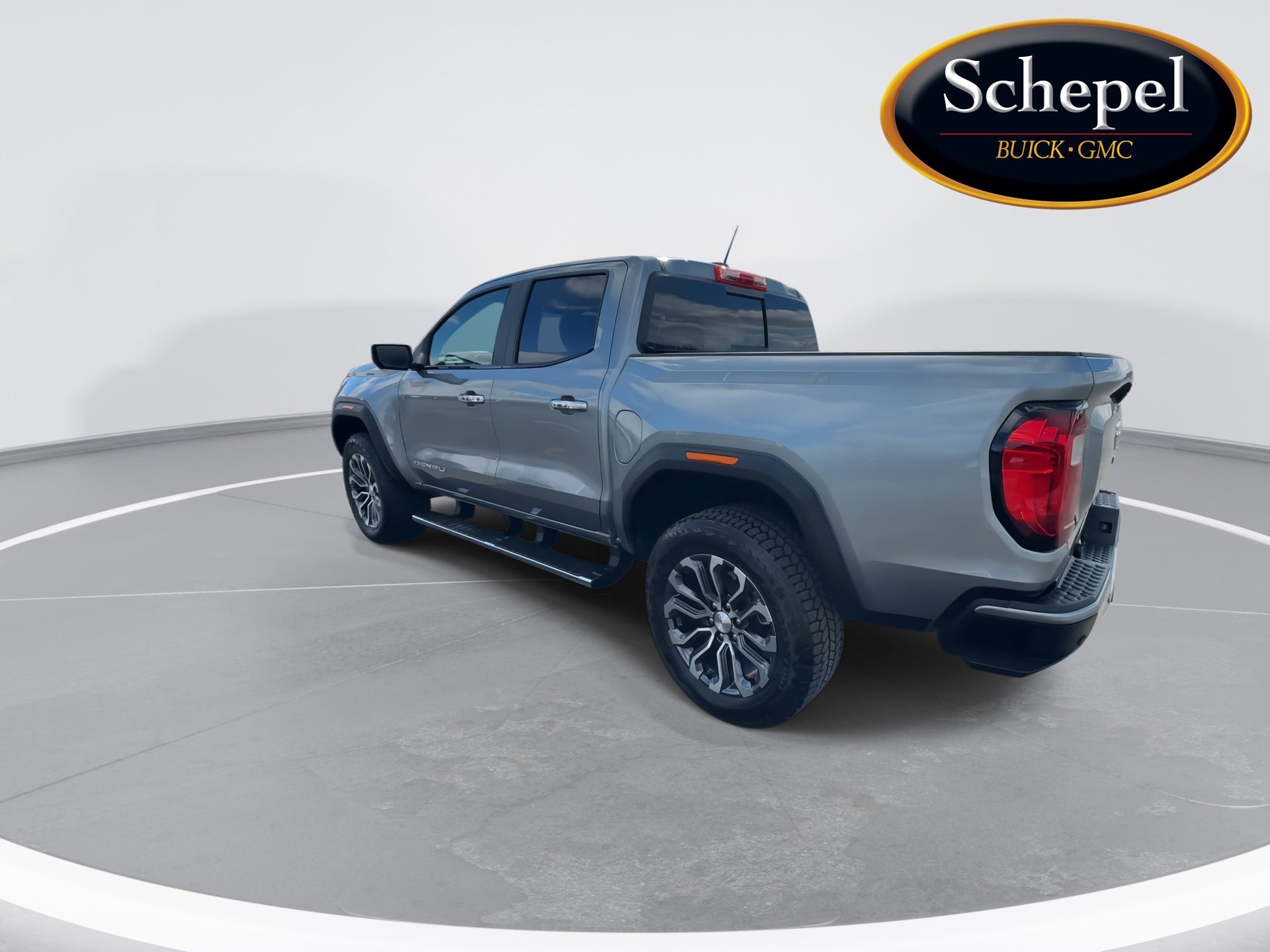 2024 GMC Canyon Denali