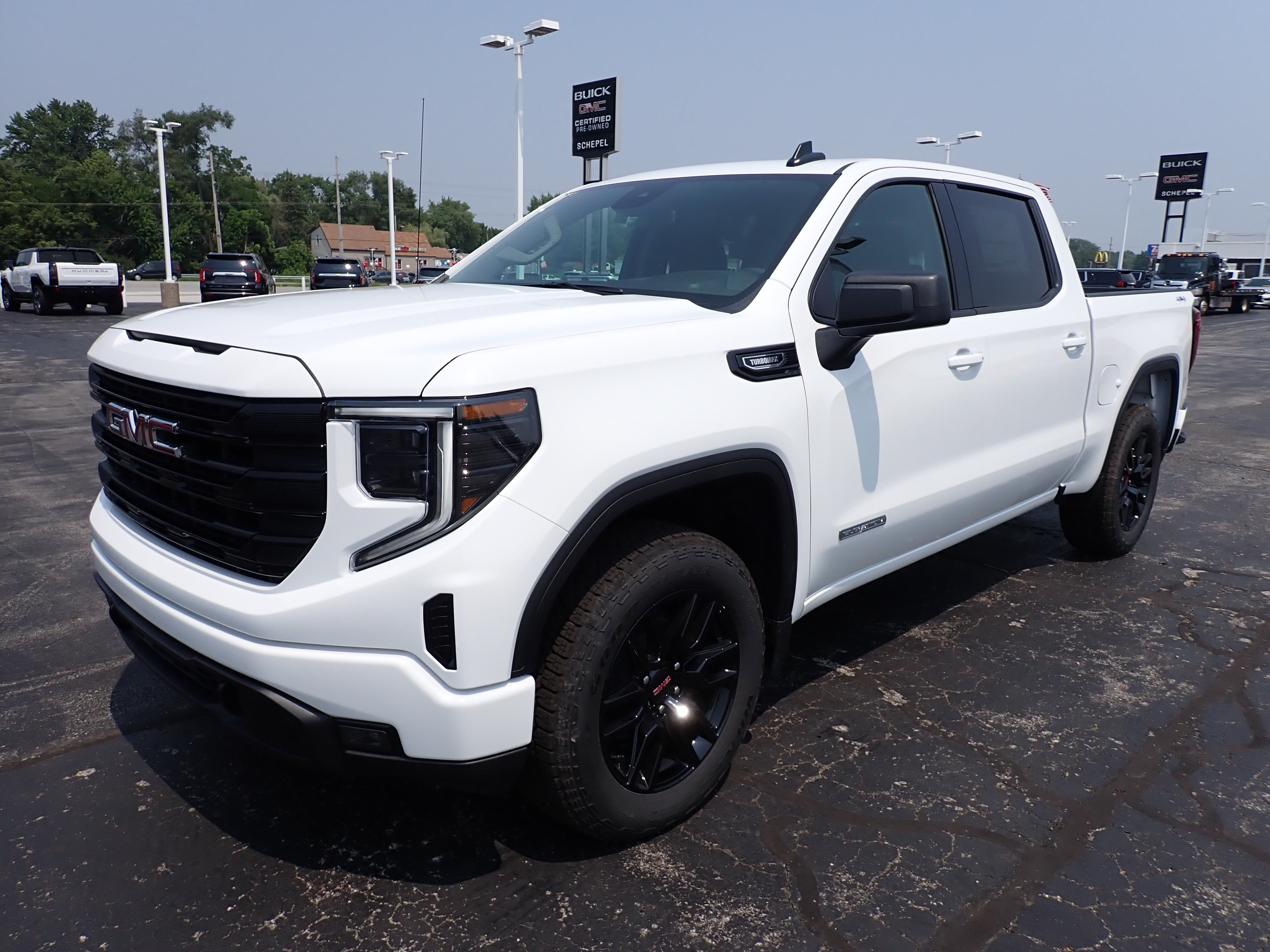 2026 GMC Sierra 1500 Elevation