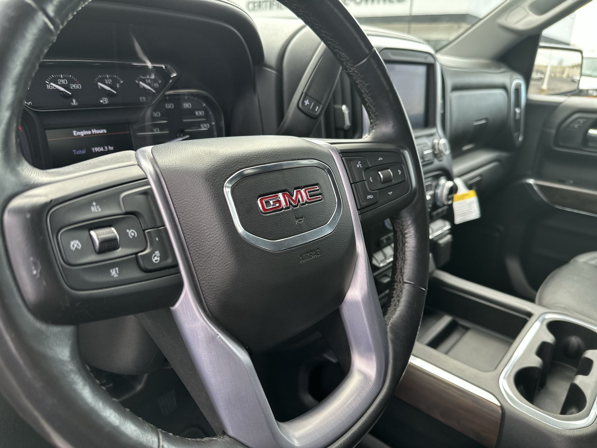 2021 GMC Sierra 1500 SLT