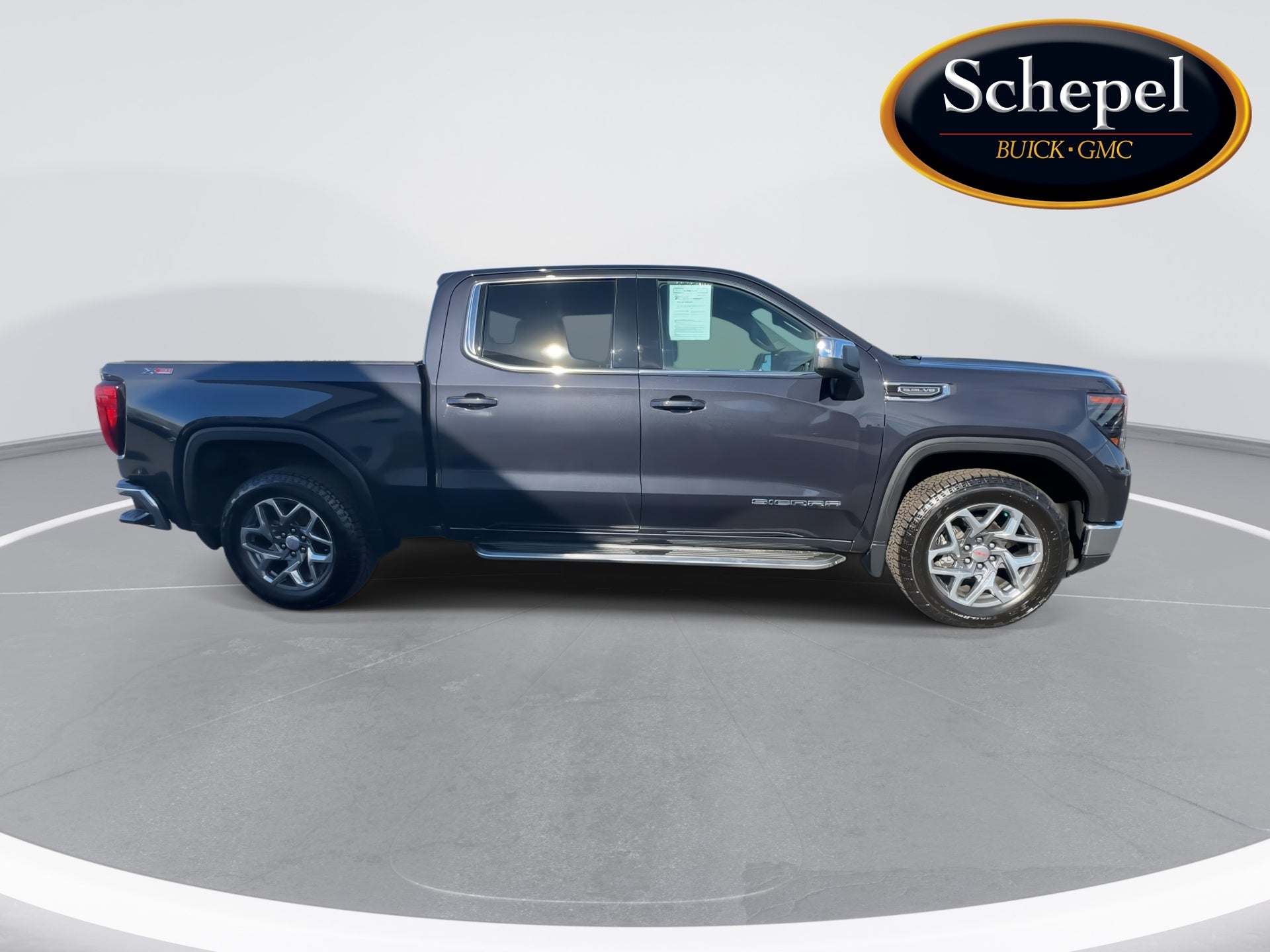 2022 GMC Sierra 1500 SLE