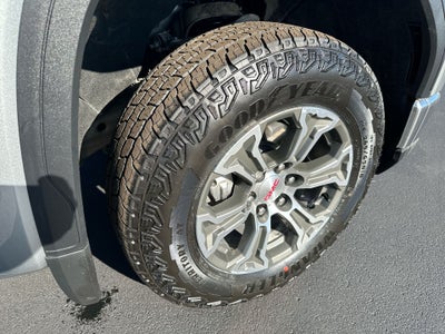 2025 GMC Sierra 1500 SLE
