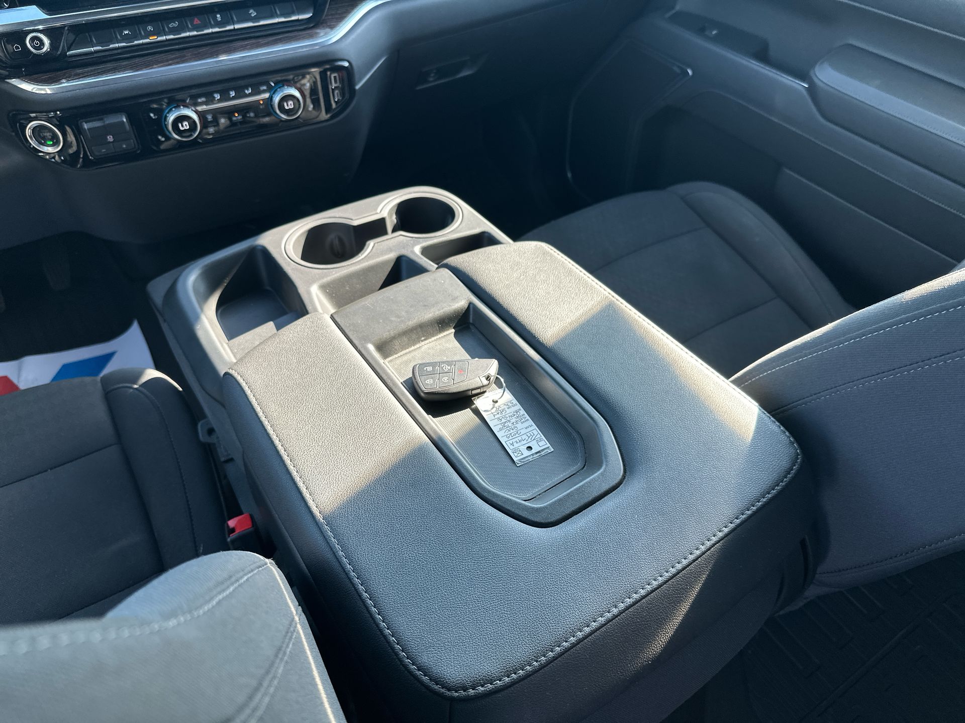 2025 GMC Sierra 1500 SLE - Photo 20