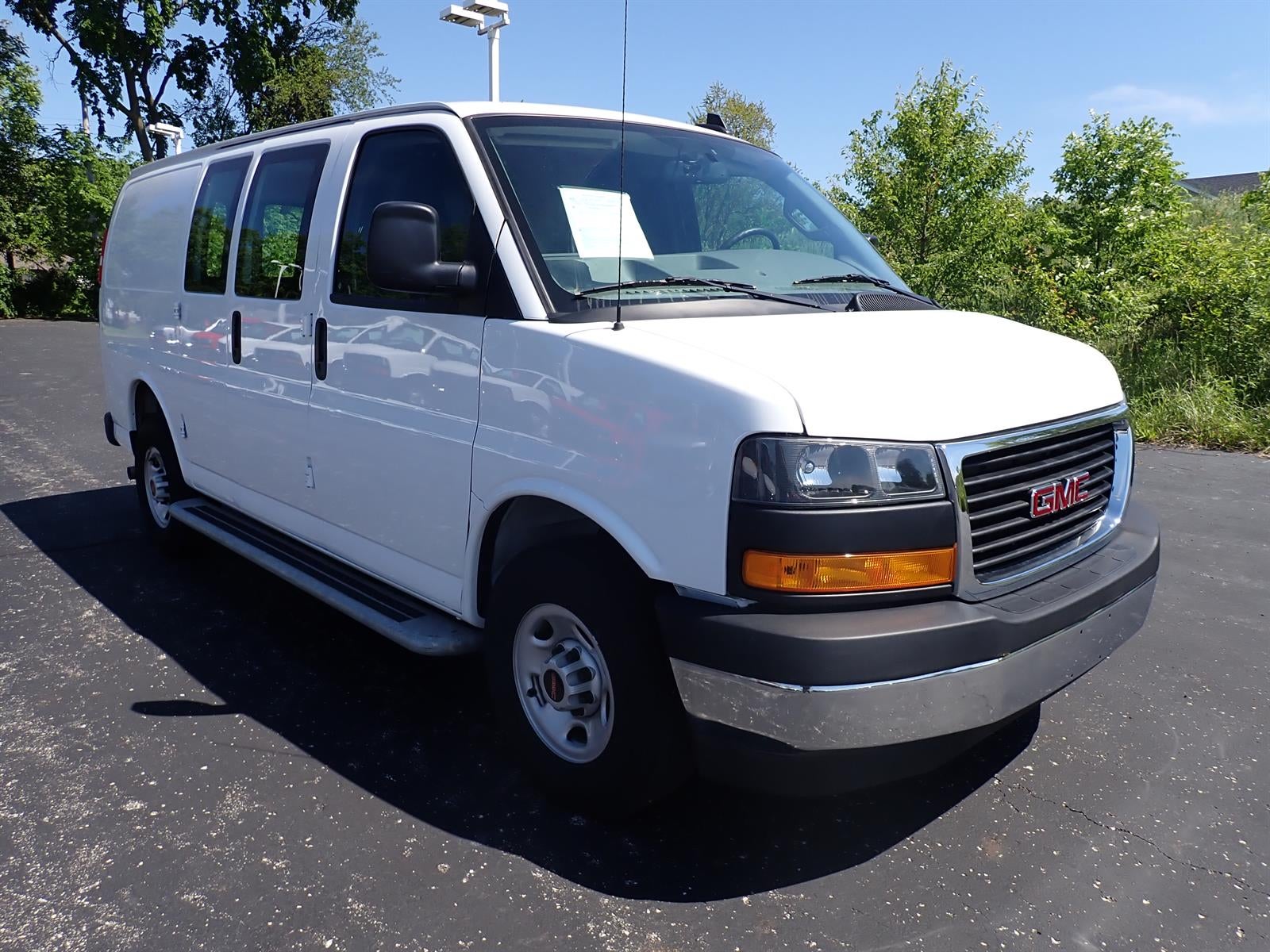 2024 GMC Savana 2500's photo
