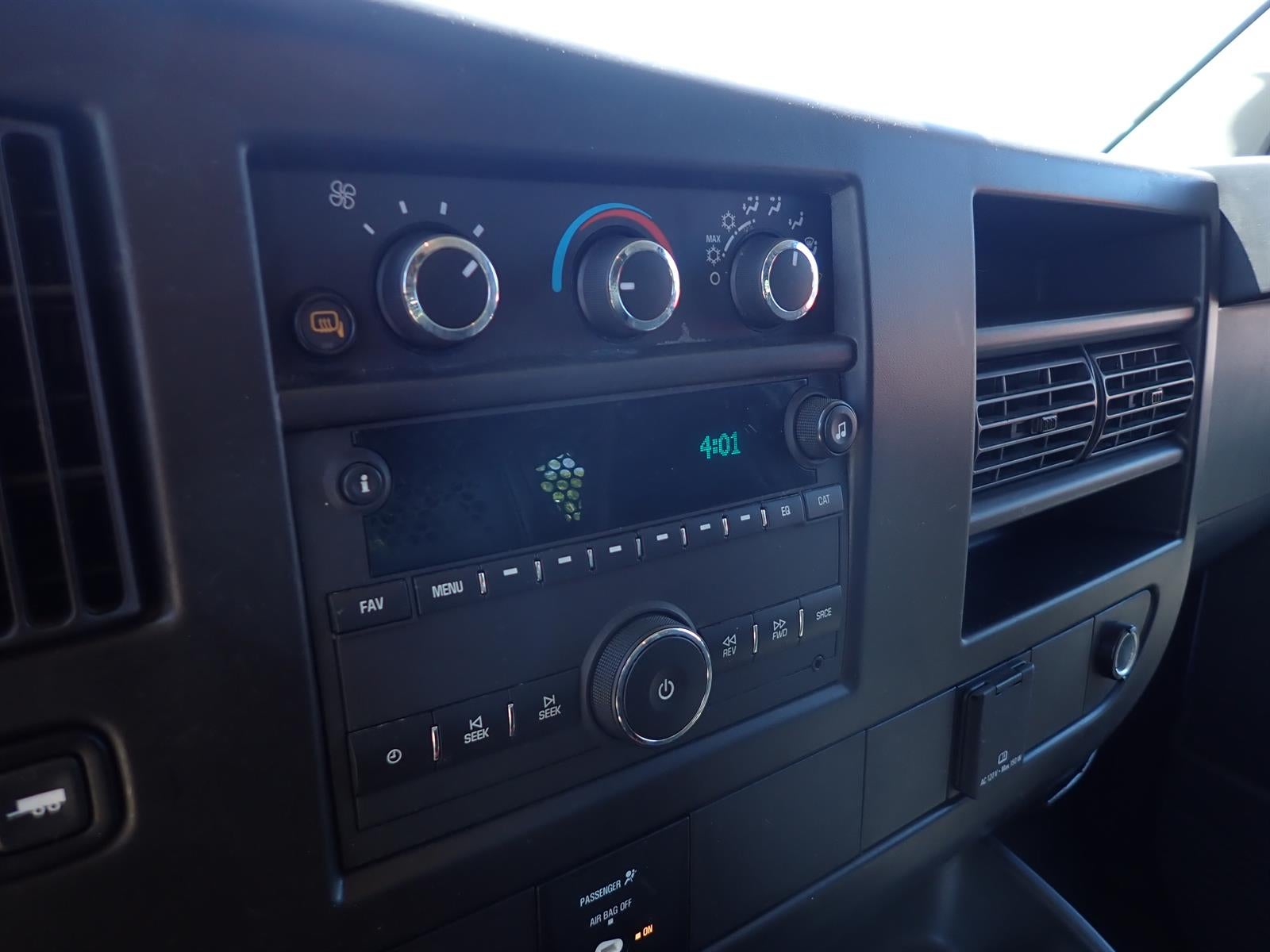 2024 GMC Savana Cargo 2500 Work Van