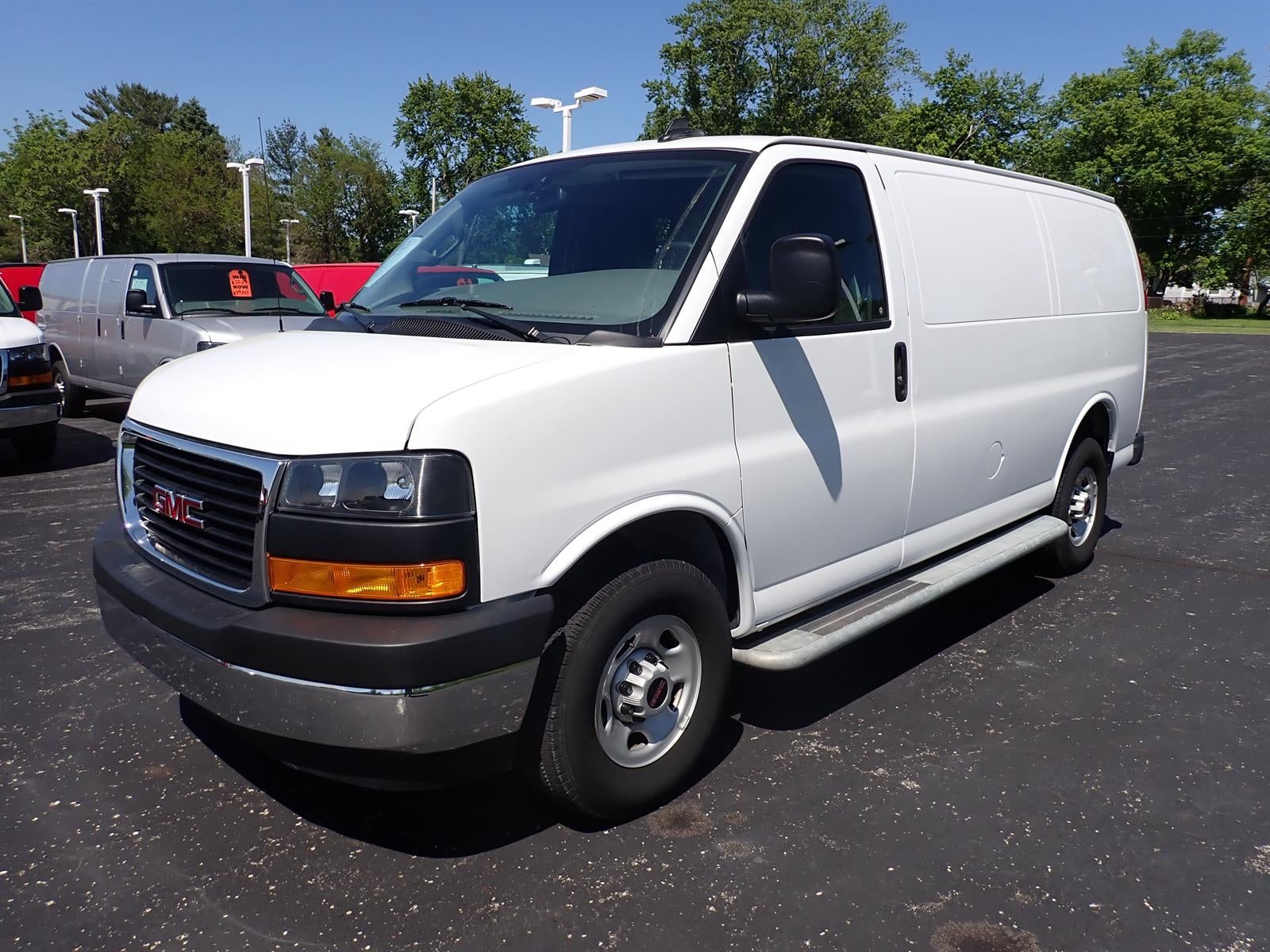 2024 GMC Savana Cargo 2500 Work Van