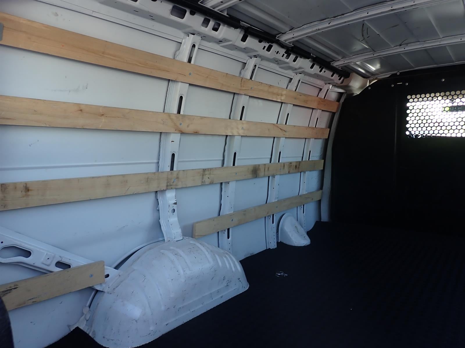 2024 GMC Savana Cargo 2500 Work Van