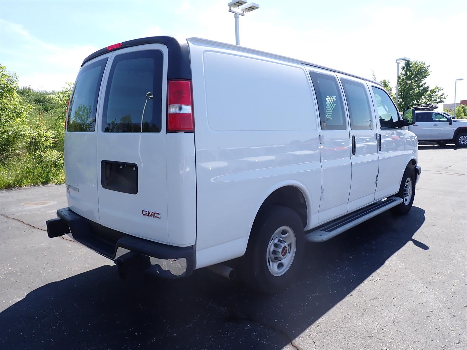 2024 GMC Savana Cargo 2500 Work Van