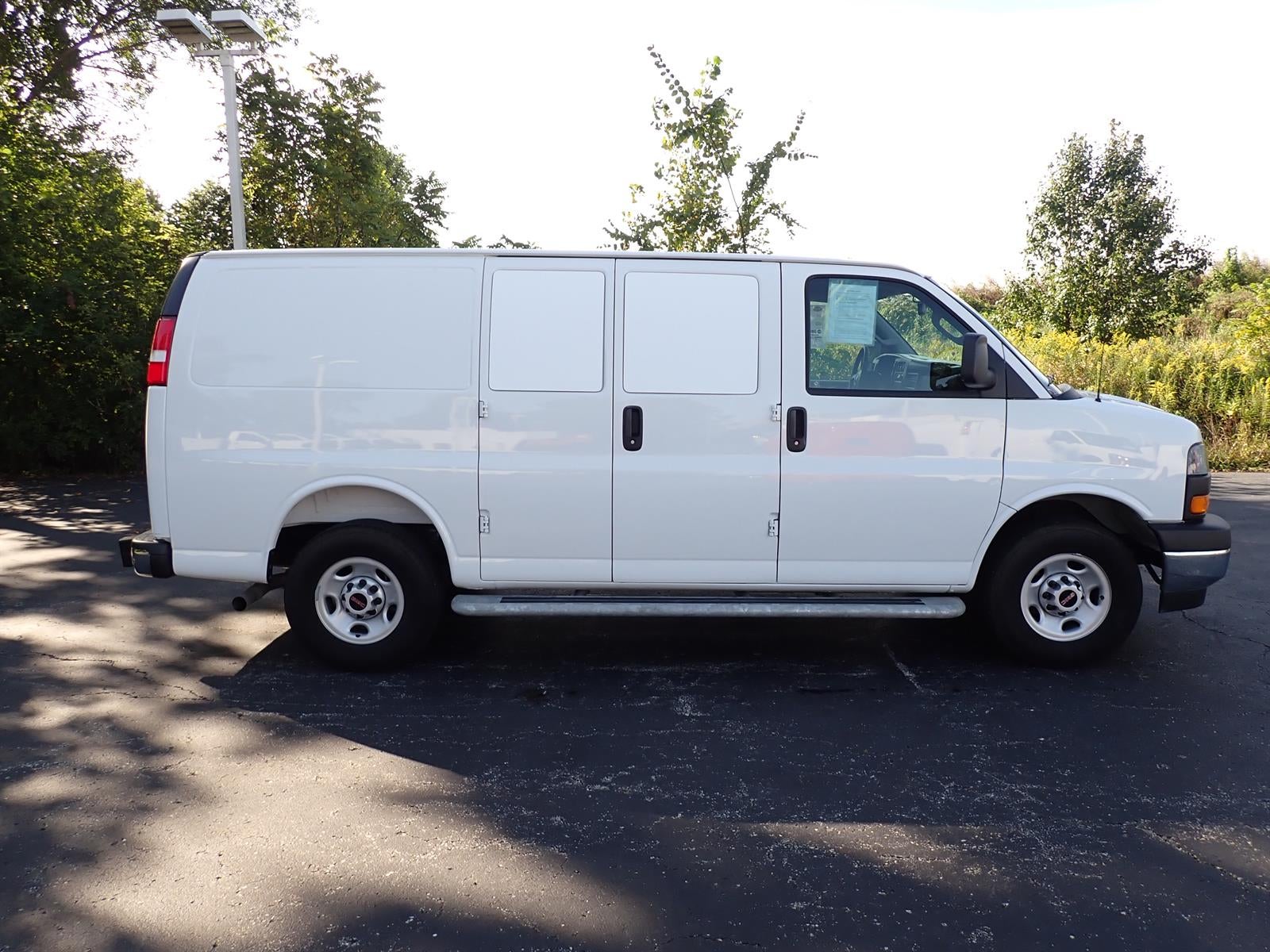 2025 GMC Savana Cargo Work Van