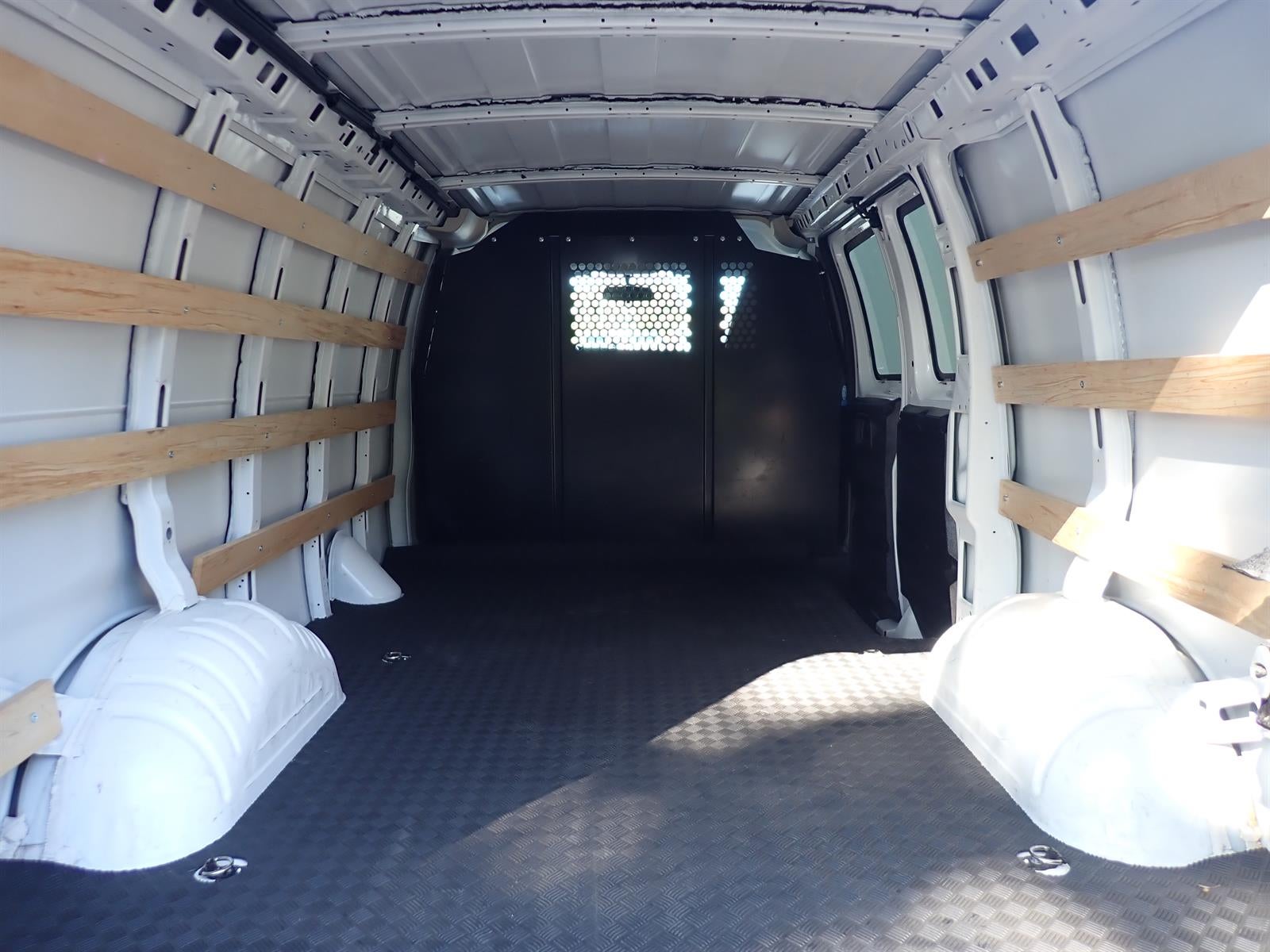 2025 GMC Savana Cargo Work Van