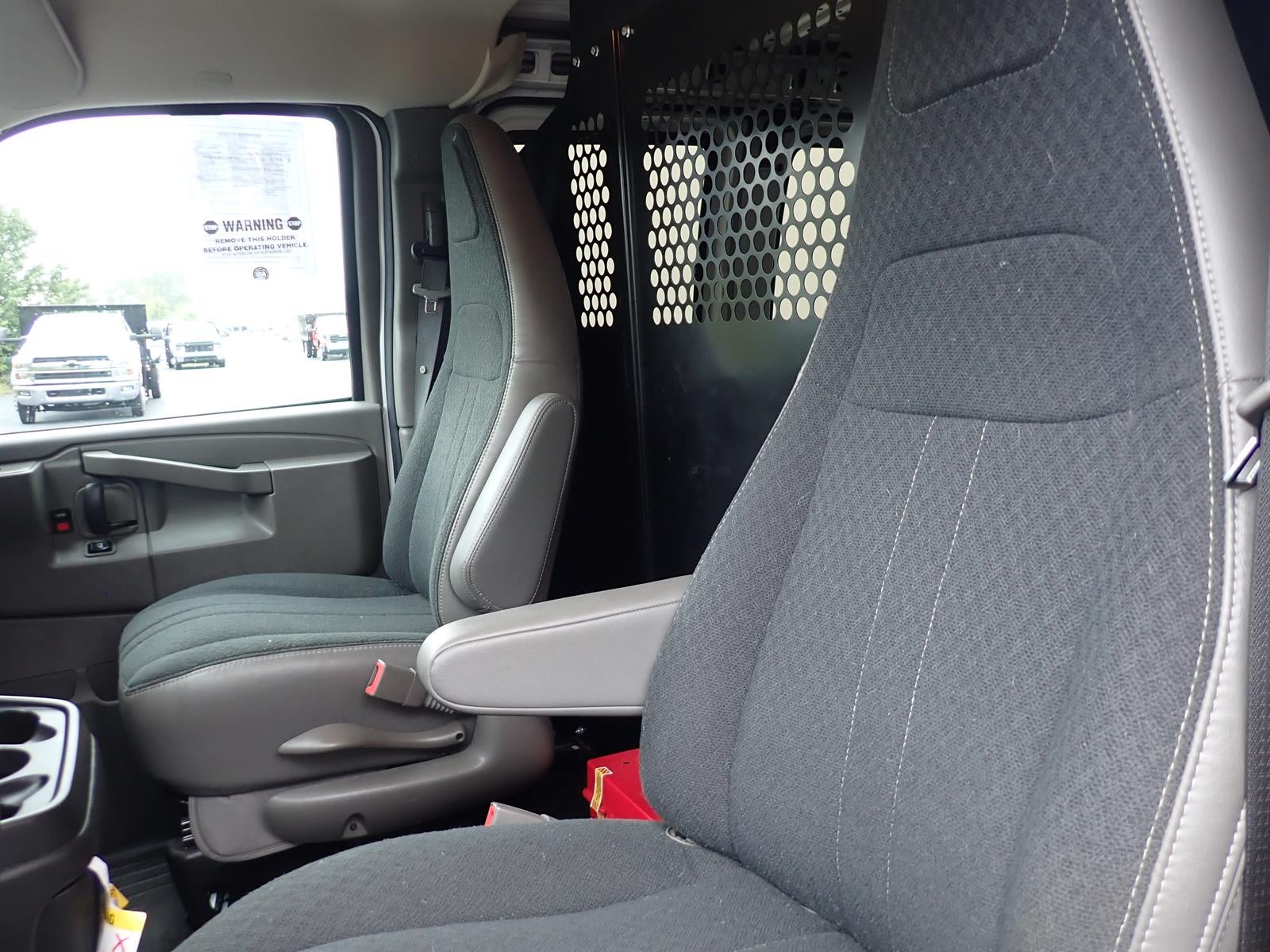 2025 GMC Savana Cargo Work Van