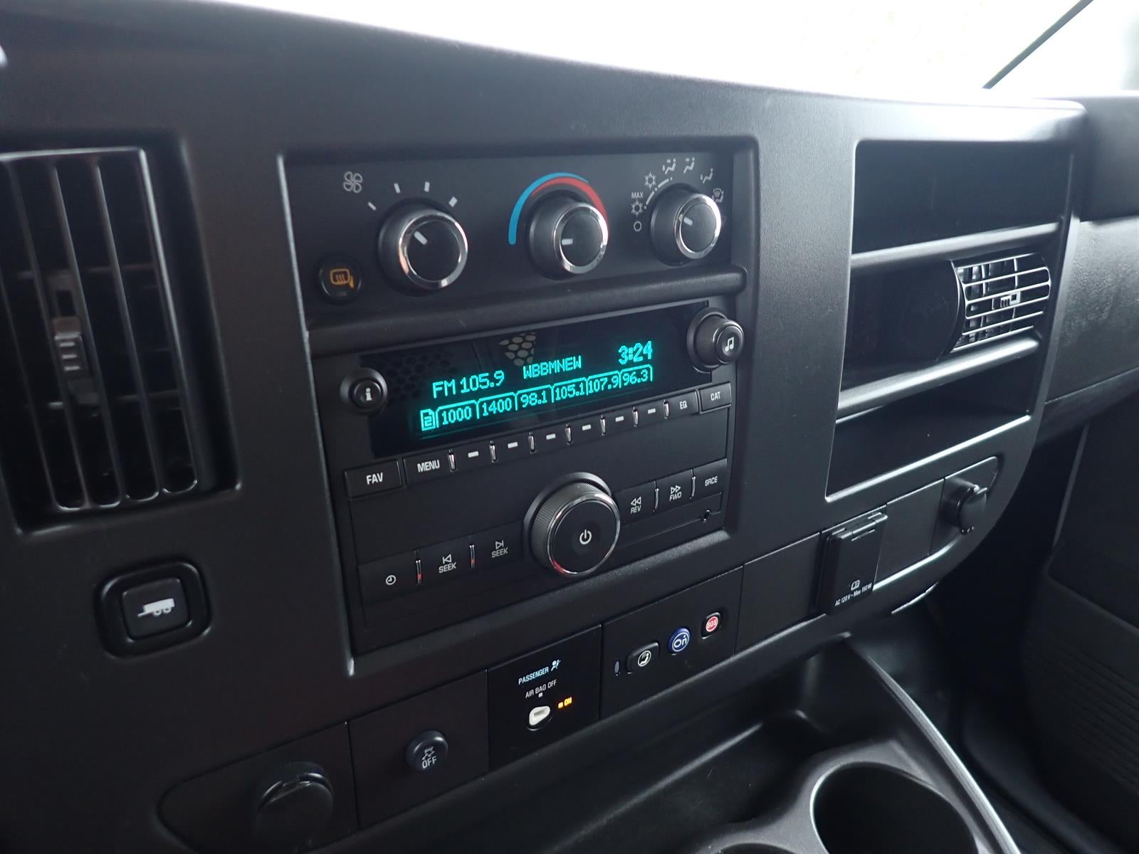 2025 GMC Savana Cargo Work Van