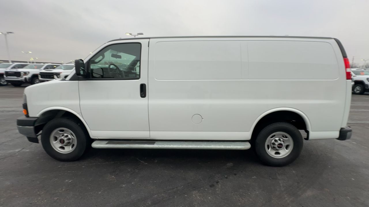 2024 GMC Savana Cargo 2500 Work Van