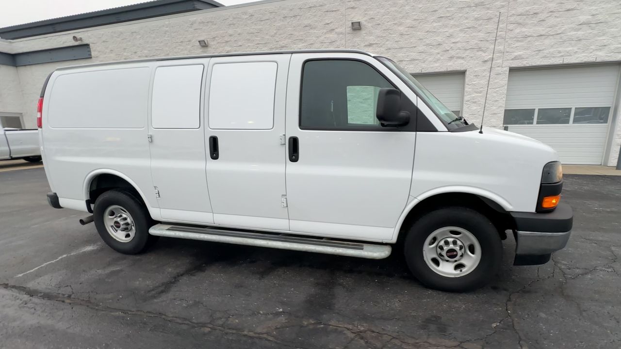 2024 GMC Savana Cargo 2500 Work Van