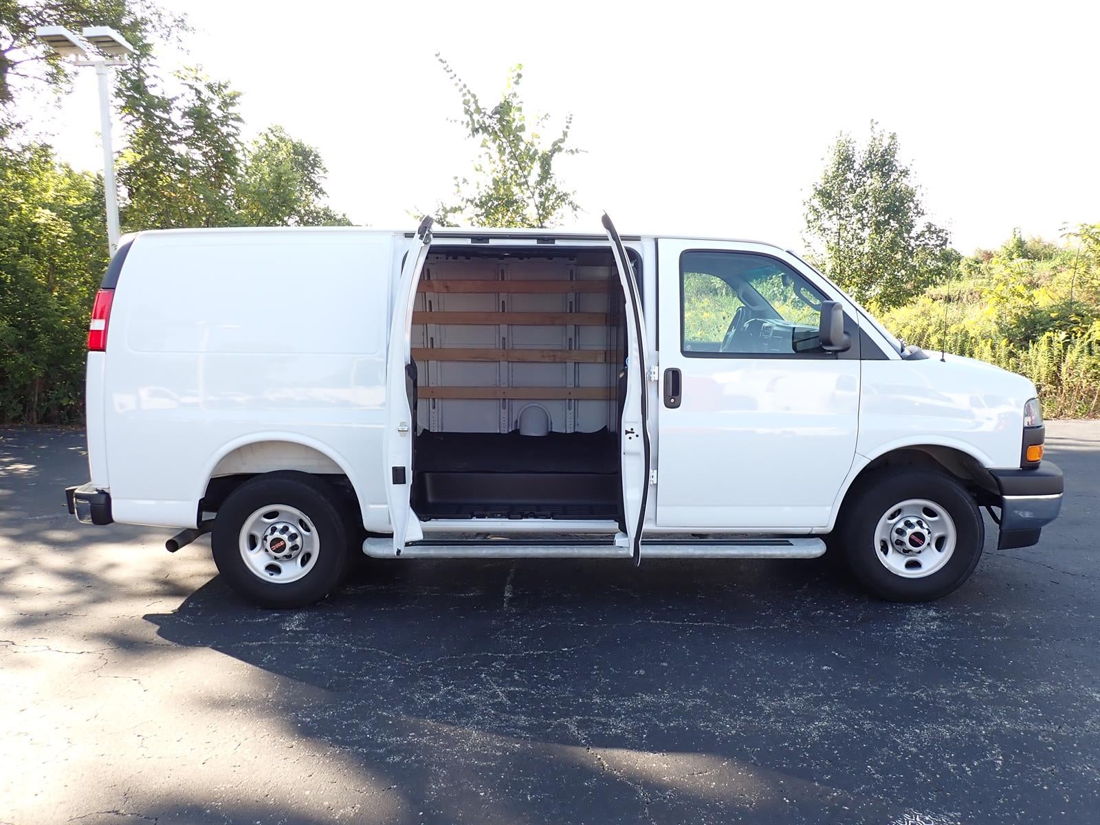 2025 GMC Savana Cargo Work Van