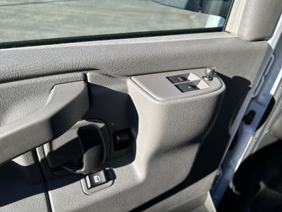 2025 GMC Savana Cargo 2500 Work Van
