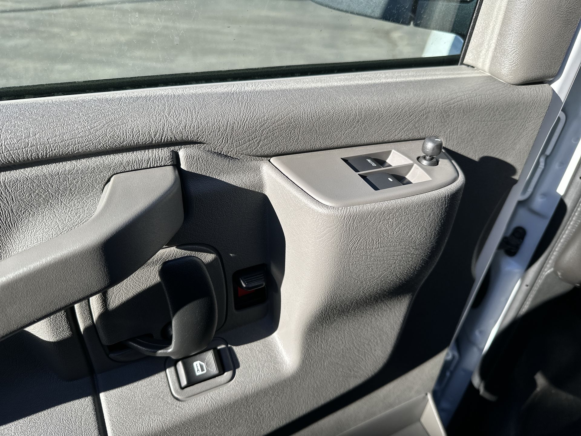 2025 GMC Savana Cargo 2500 Work Van